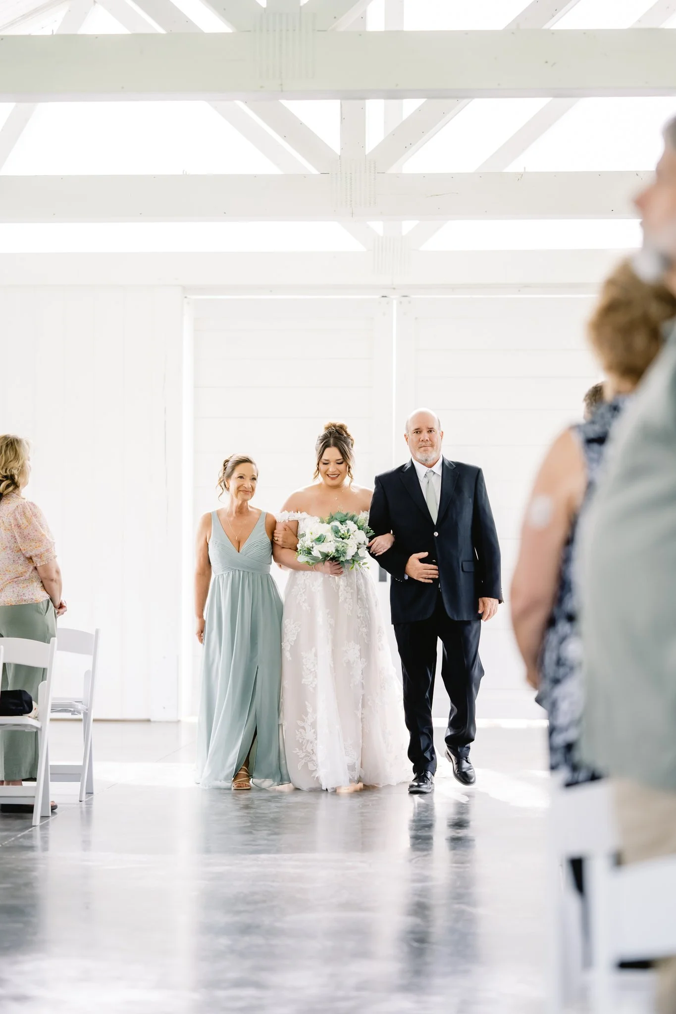 Emerson-Fields-affordable-spring-wedding-venue-in-Missouri-107.jpg