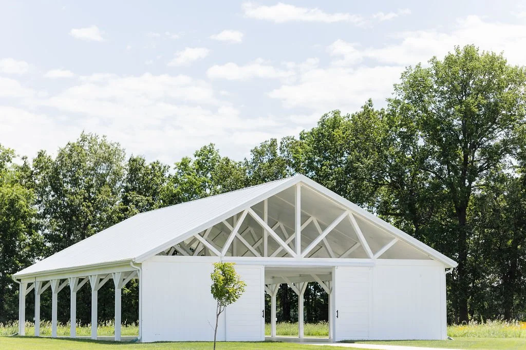 Best-wedding-venue-in-Missouri-Emerson-Fields-23.jpg