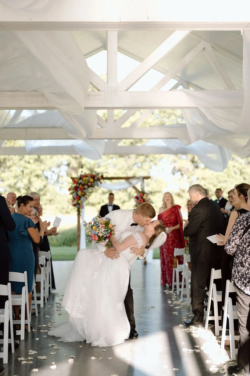 Summer weddings at Emerson Fields have a little extra magic, and we like to call it SHADE! ☀️

Our open-air pavilion was the perfect setting for Hanna &amp; Matthew&rsquo;s August ceremony that kept them and their guests in the shade. They couldn't c