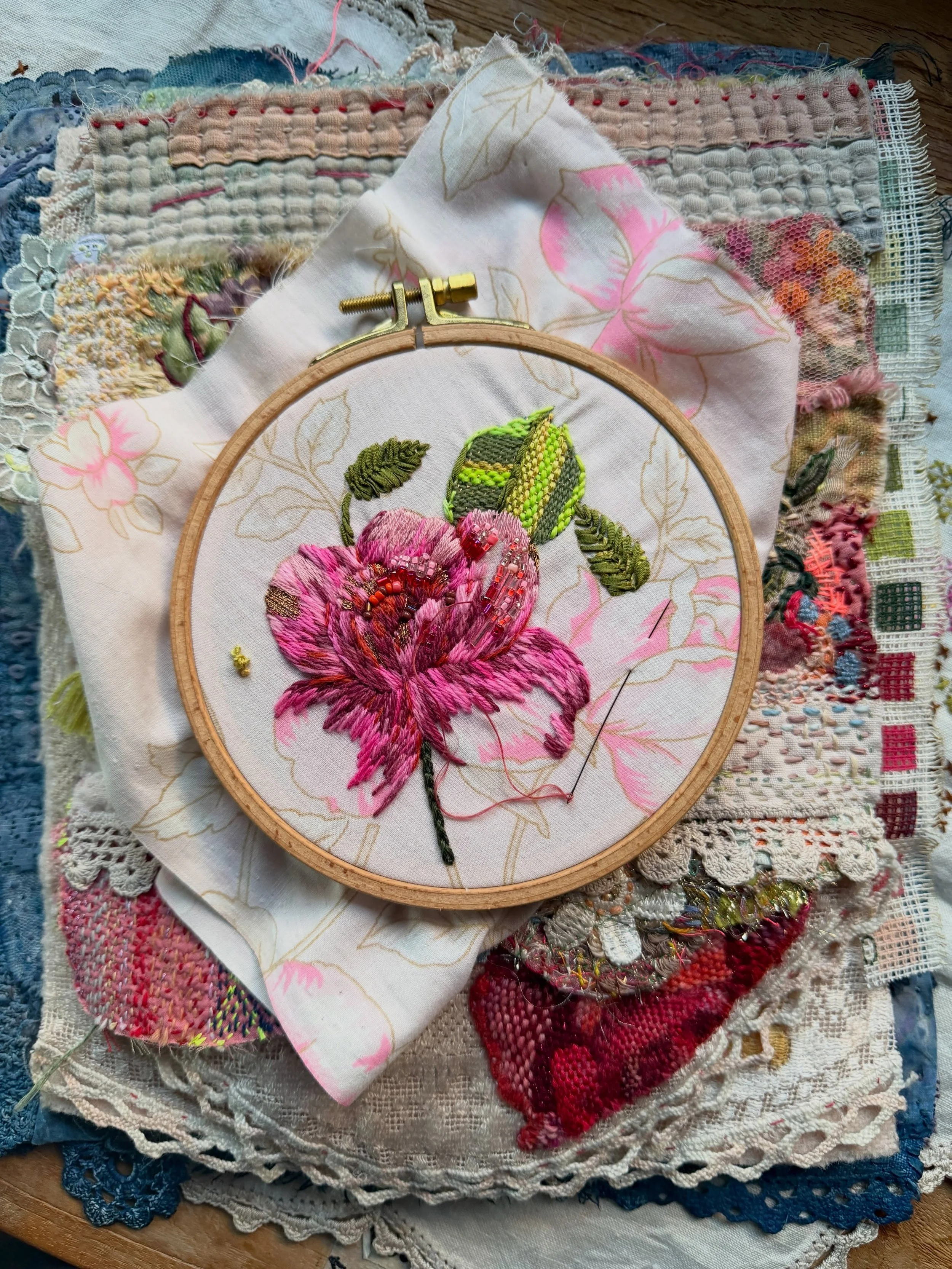 Sunday stitching stories. I always have multiple pieces at various stages of progress and varying levels of difficulty. I find jumping between projects keeps my perspective fresh and allows me to approach each piece with fresh eyes. People often ask 