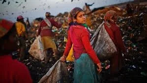 Burning plastic waste in some Asian countries causing respiratory problem, polluting waters and destroying crops