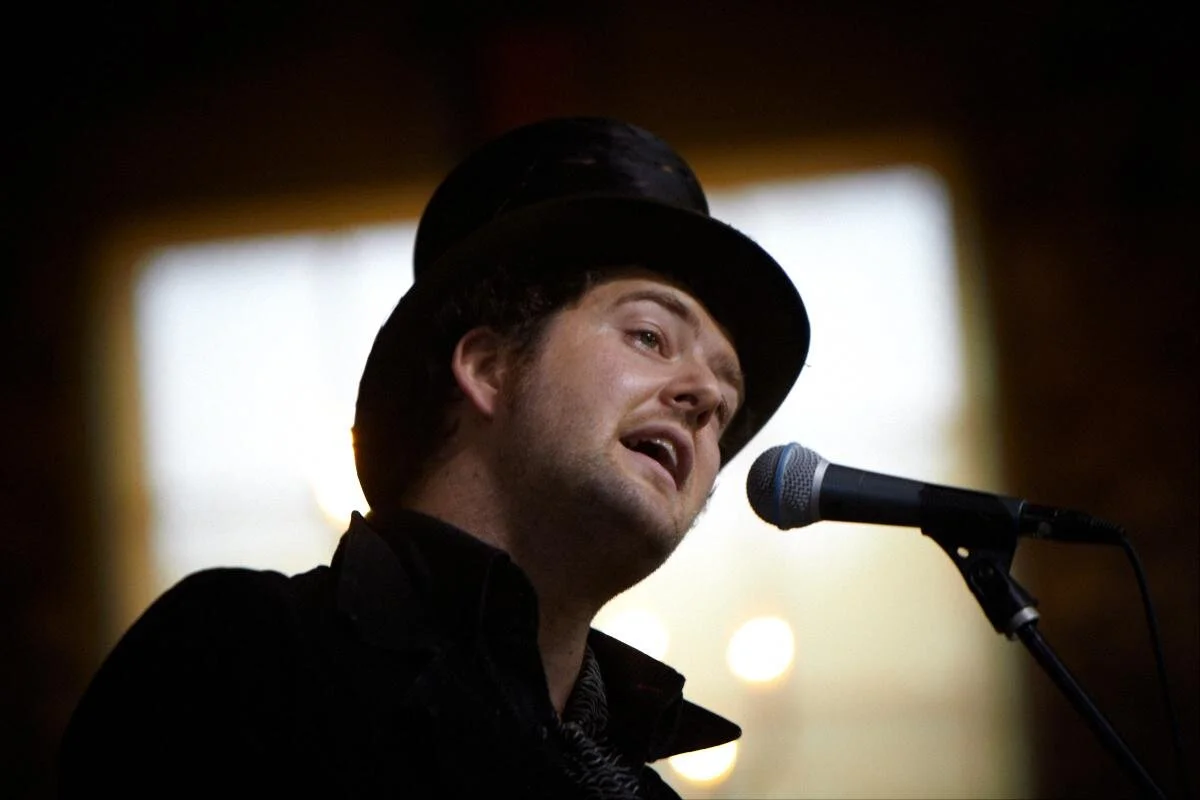 101218-hesmybrother-05-776.jpg