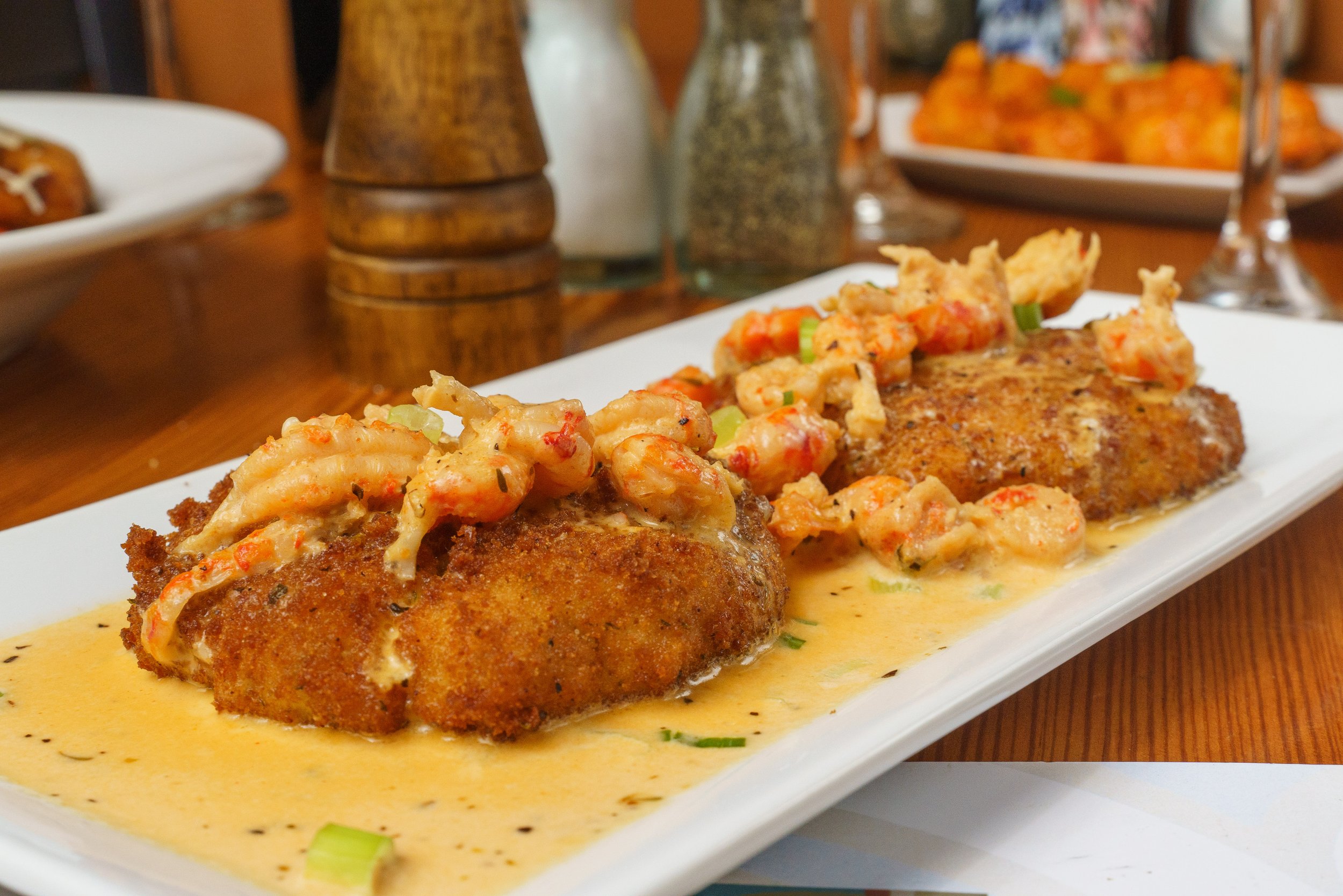 Crabcakes with Crawfish Cream