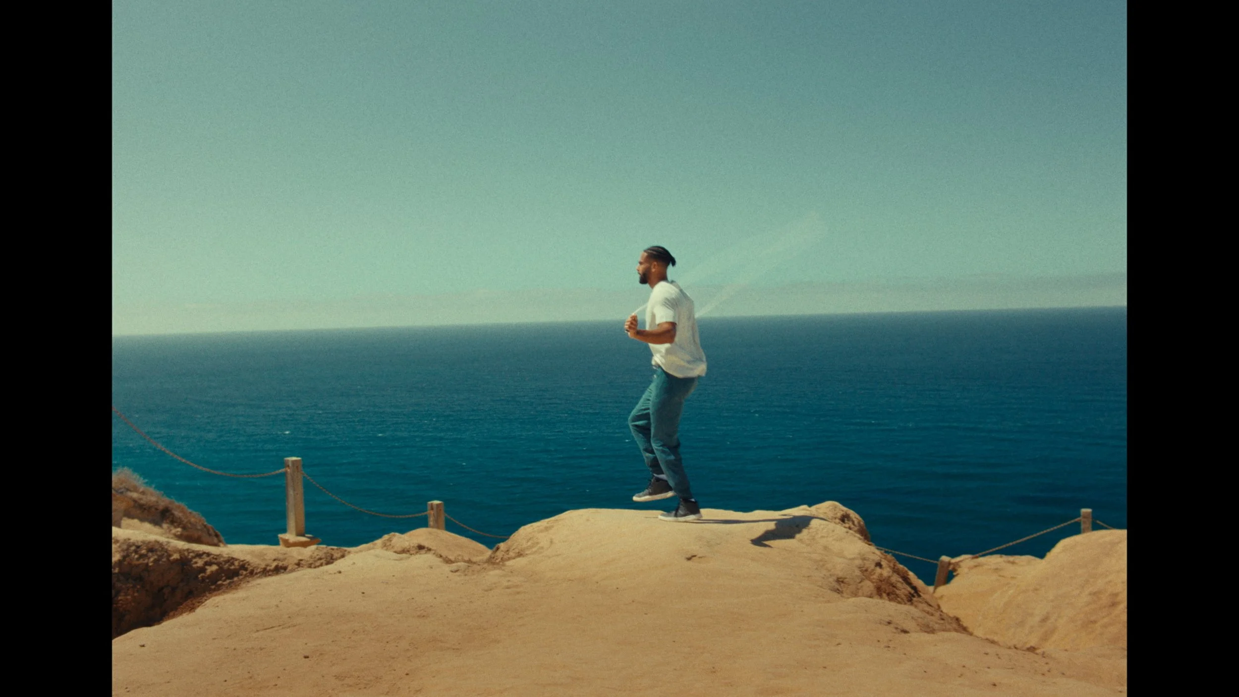 Still 2025-04-23 173421_1.1.4.jpg