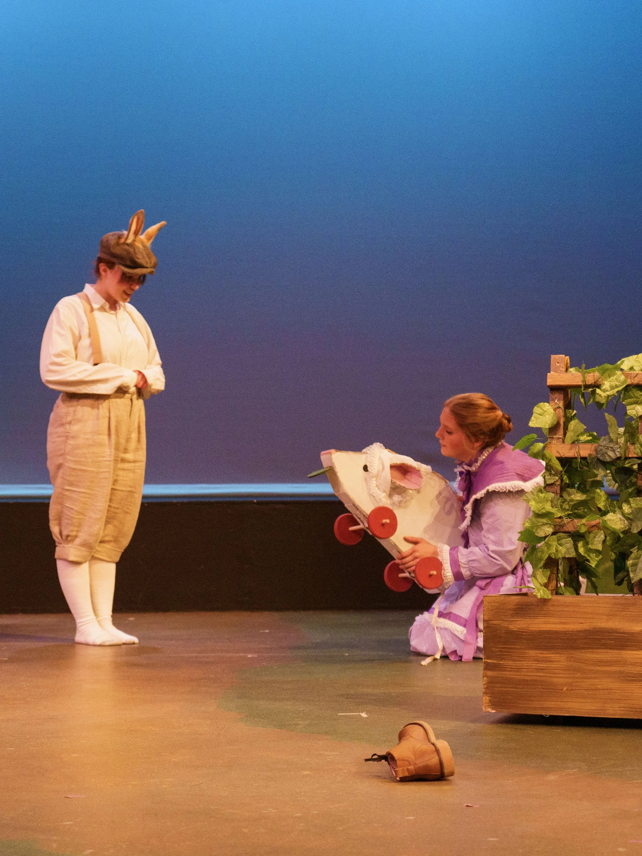PeterRabbit-UWL-26-finaldress-5028.jpg