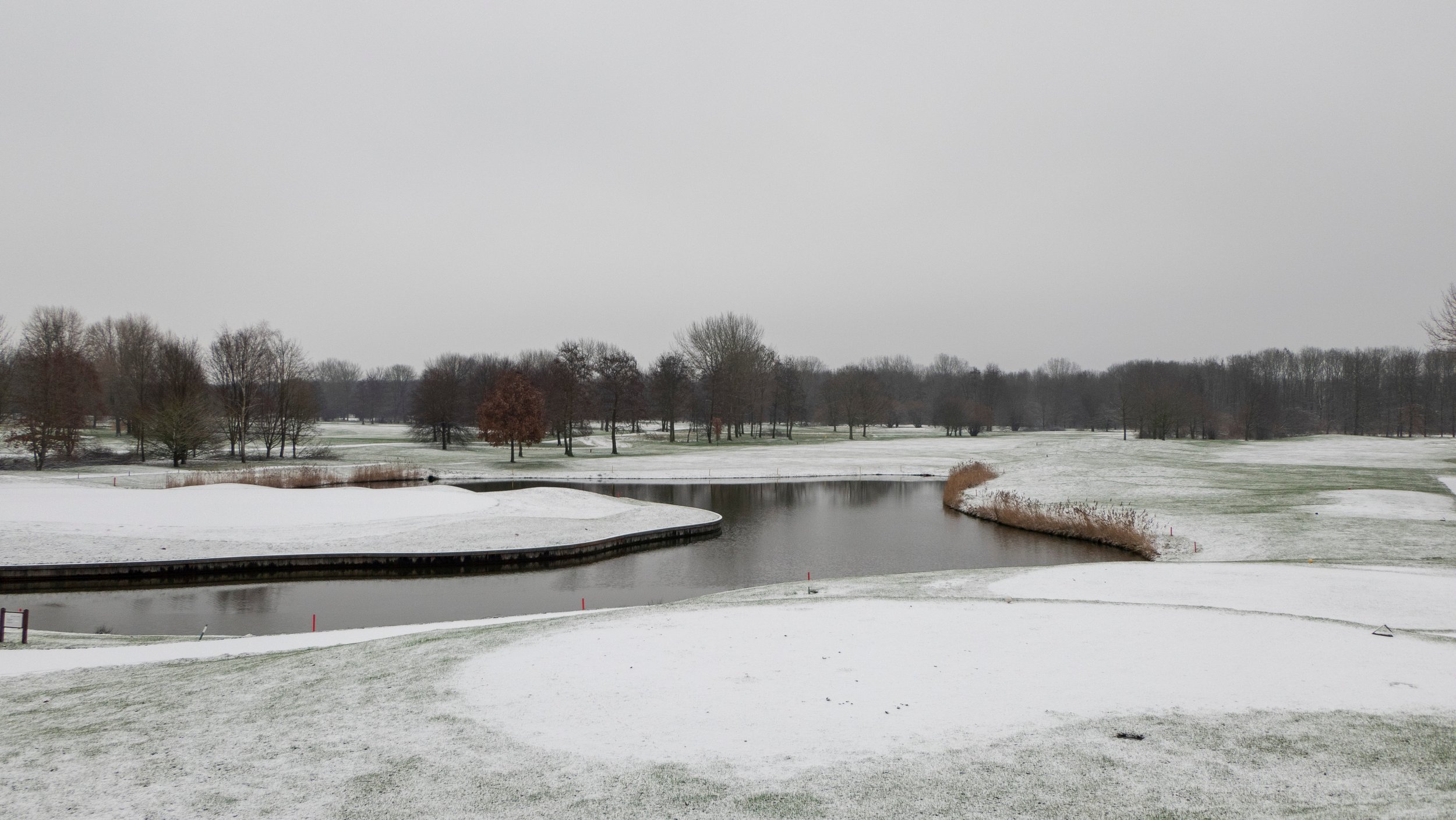 Cómo mantener el calor jugando al golf en invierno