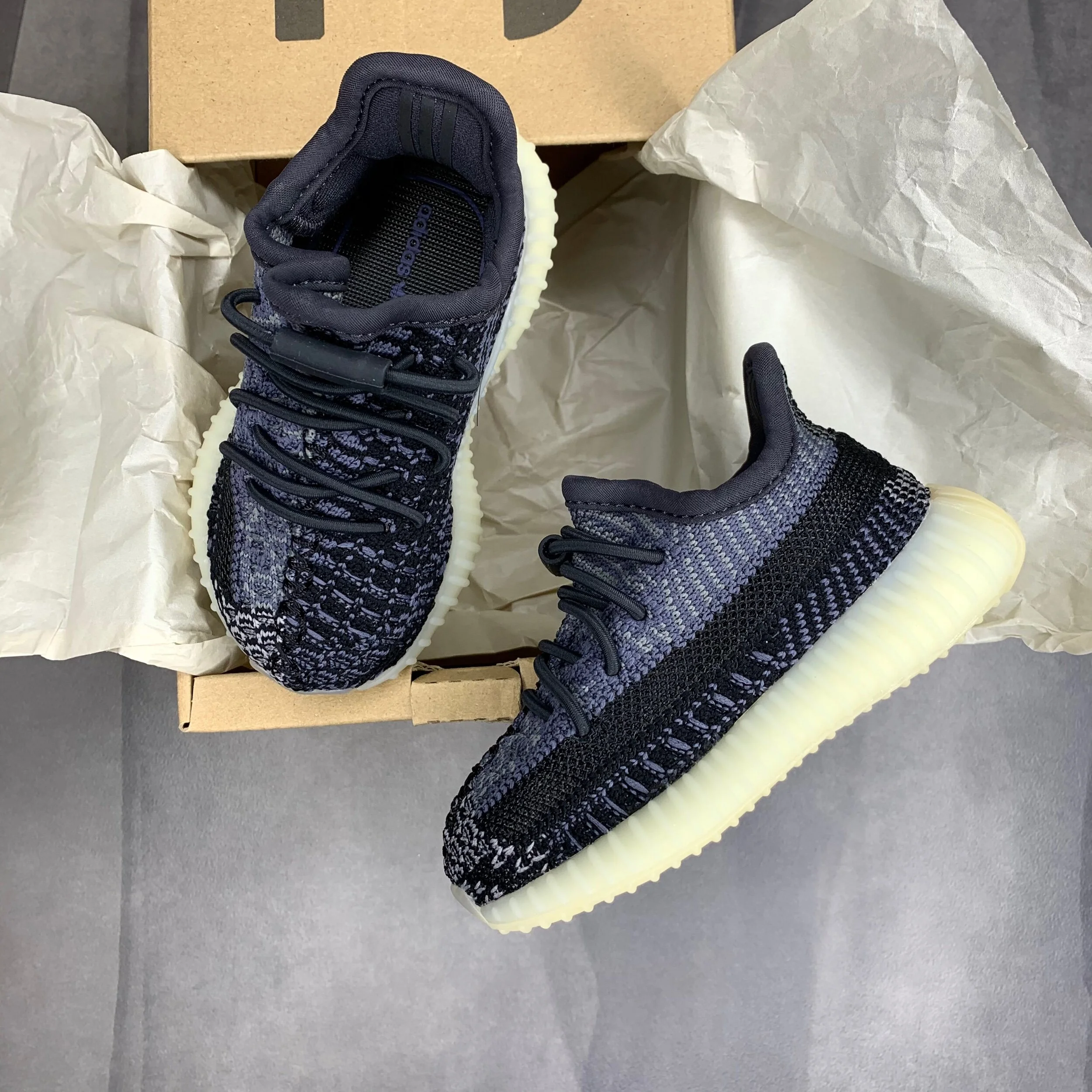 yeezy carbon kids