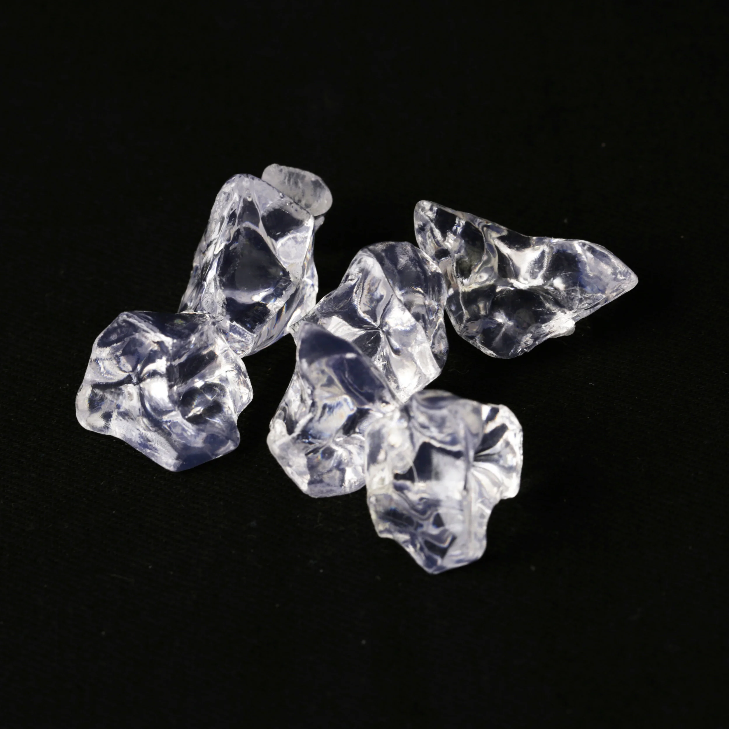 CAST CRUSHED ICE 2.5CM