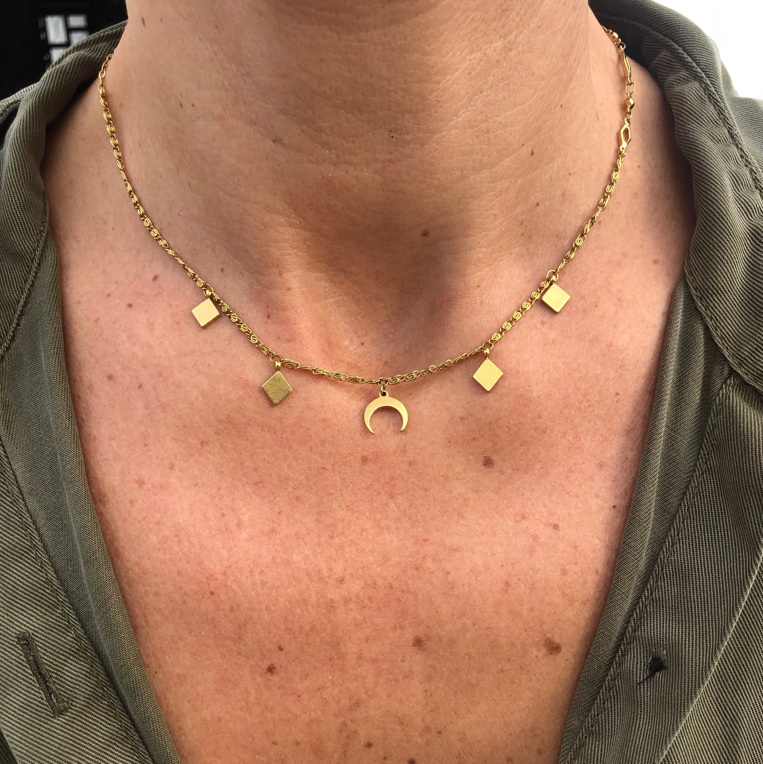 FF01A85E-41A7-44F0-916C-80A437726E49