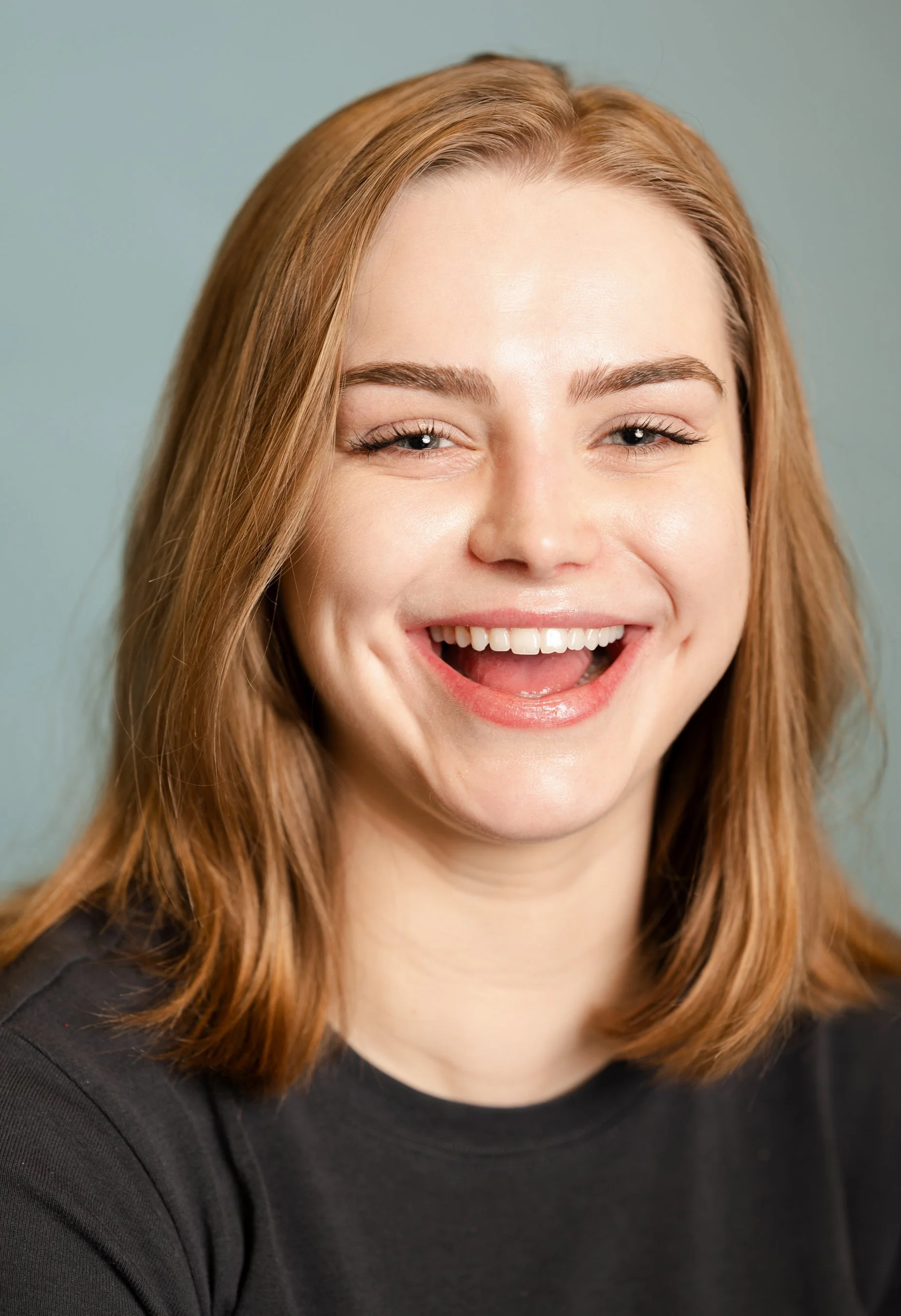 Studio Headshort-830.JPG