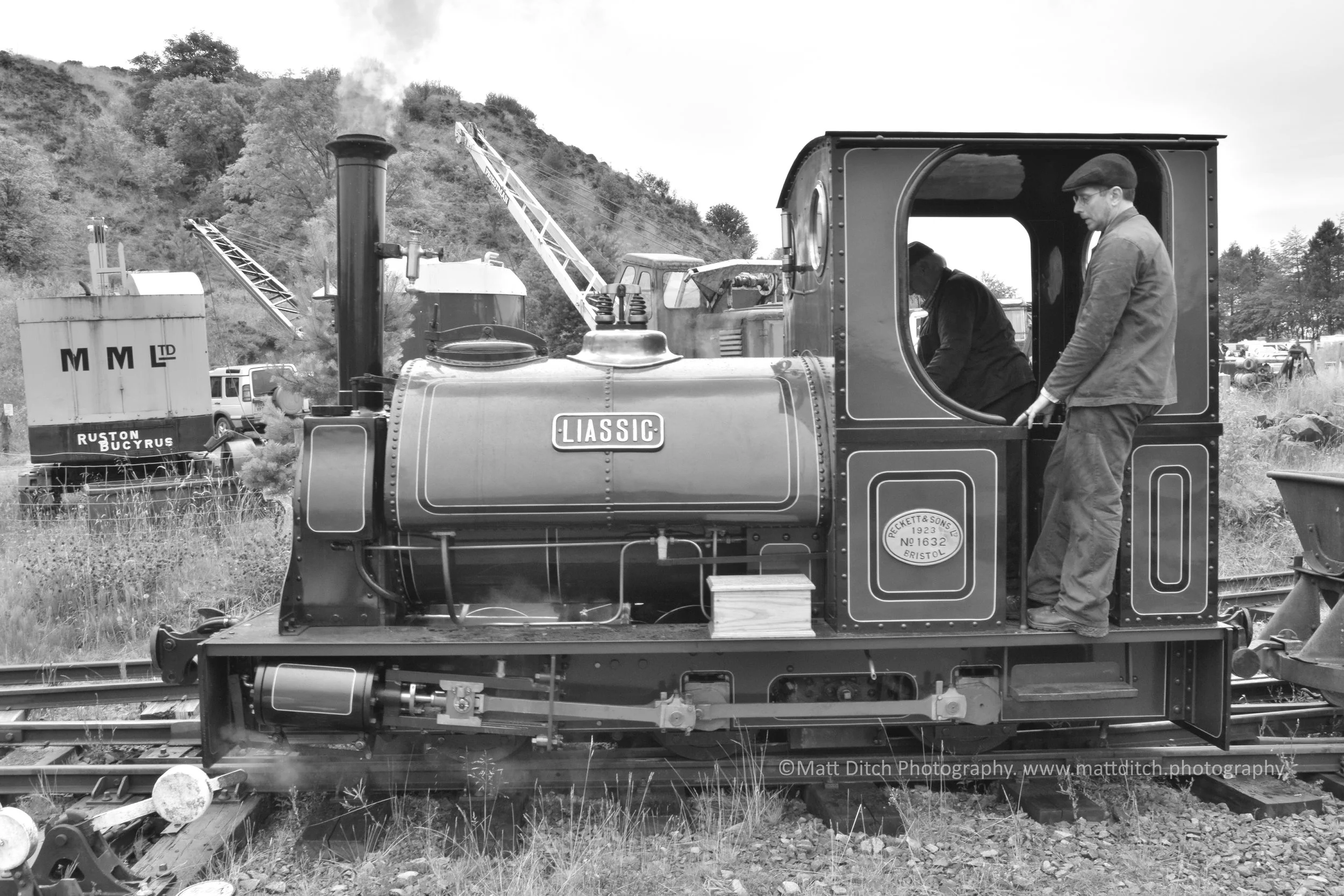  Former Southam Cement Works Peckett 0-6-0ST “Liassic” takes a short freight train up to the quarry. 