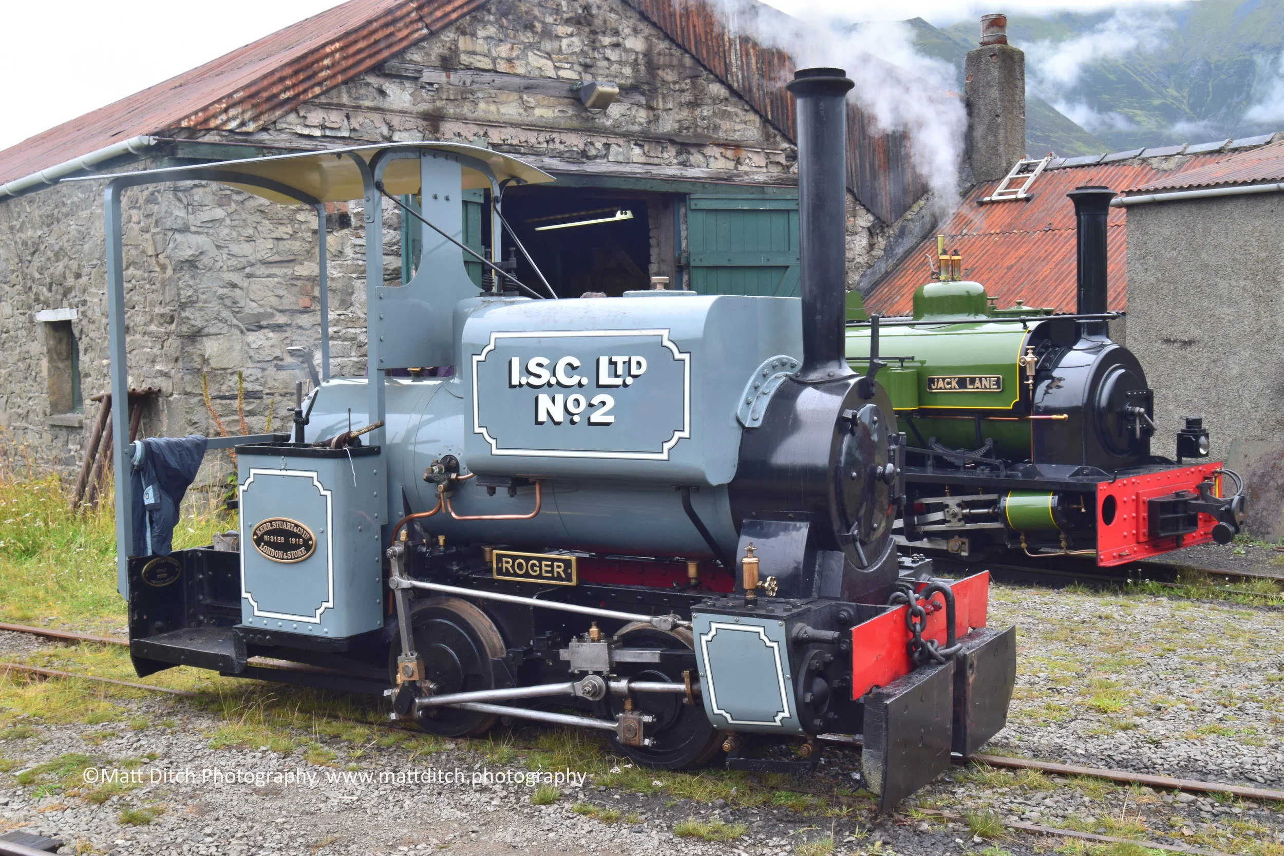  “Roger” and new build Quarry Hunslet “Jack lane” 