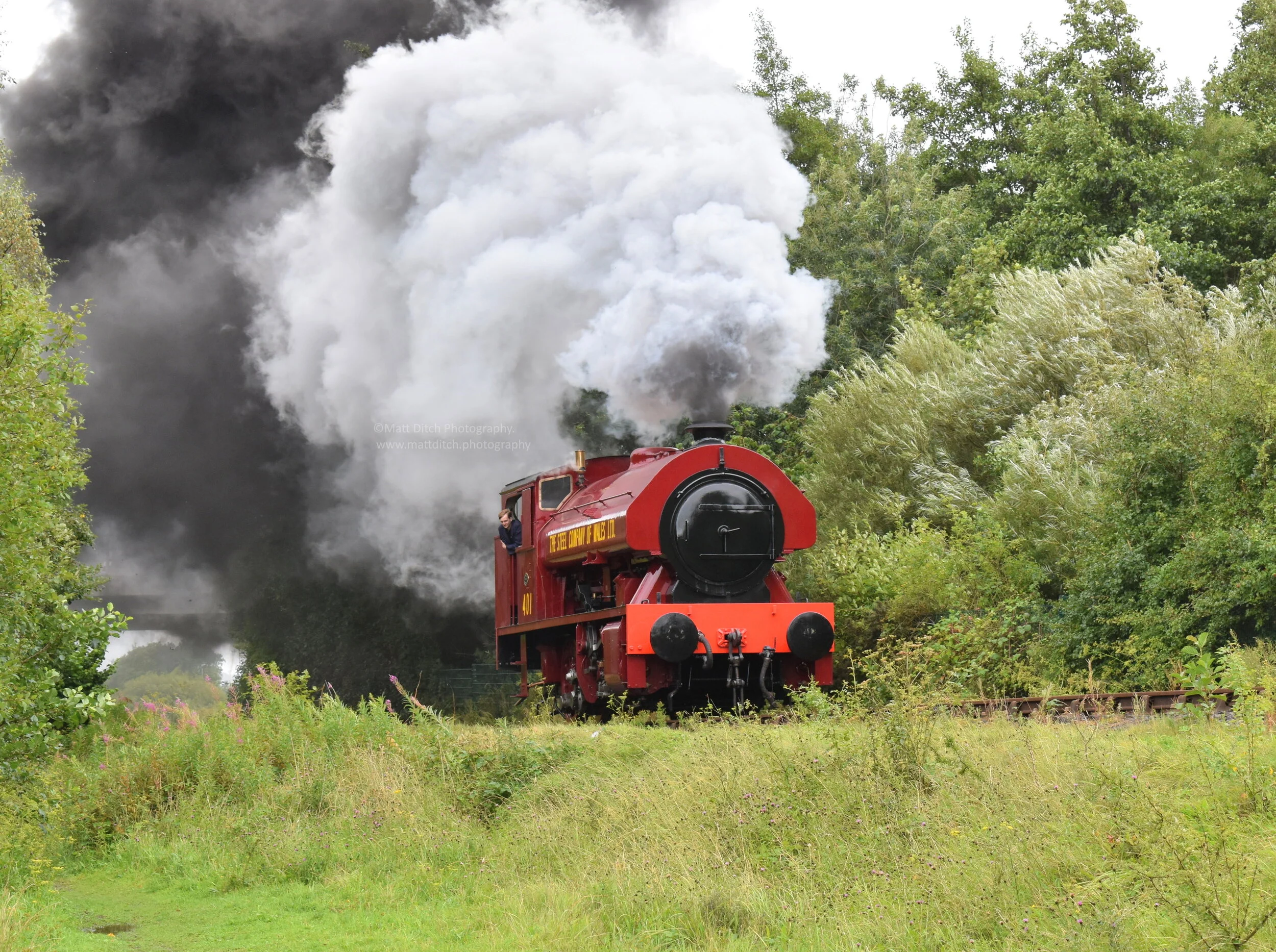 Thankfully the rain stopped and Bagnall 0-6-0ST No.401 "Vulcan" came out on test. Ahead of hauling the rest of the days trains.