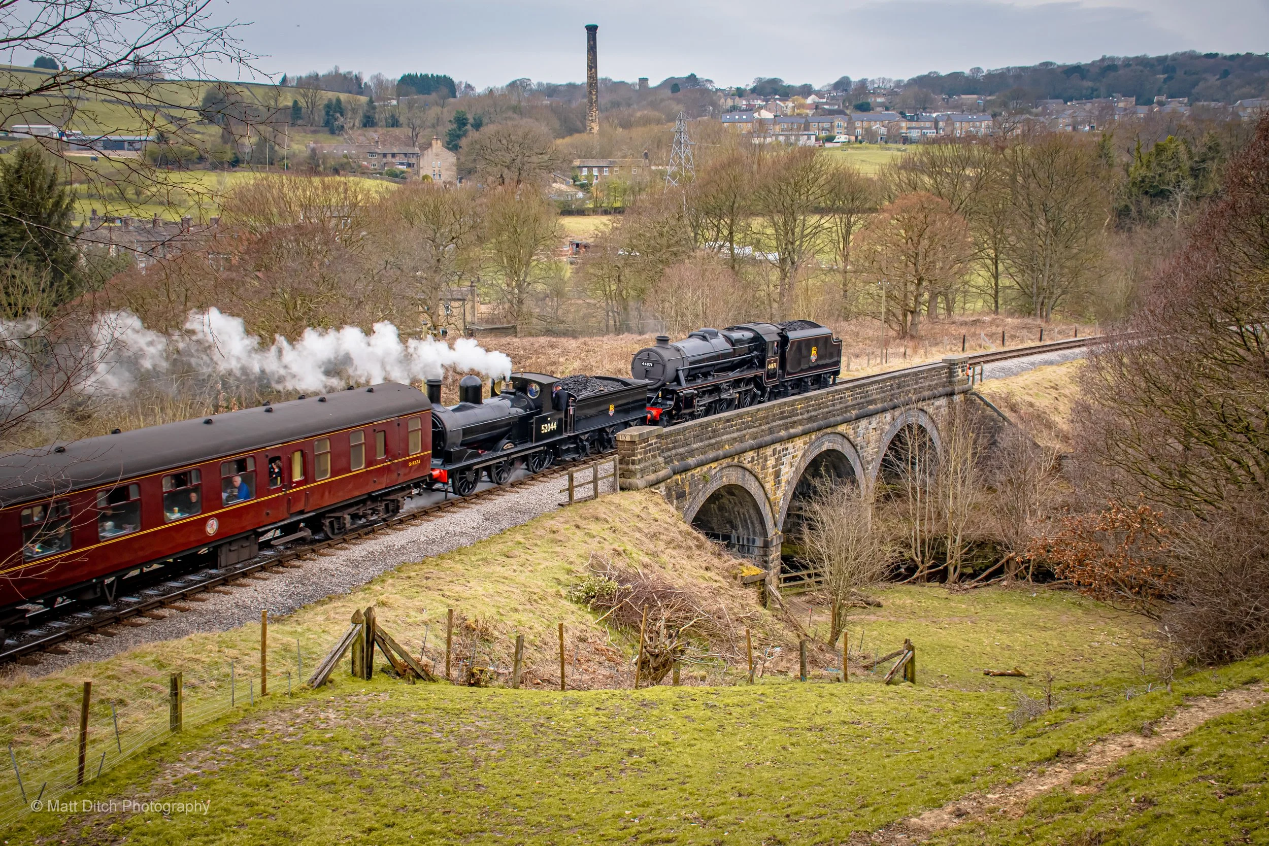 52044 & 44871 on Mytholmes Viaduct