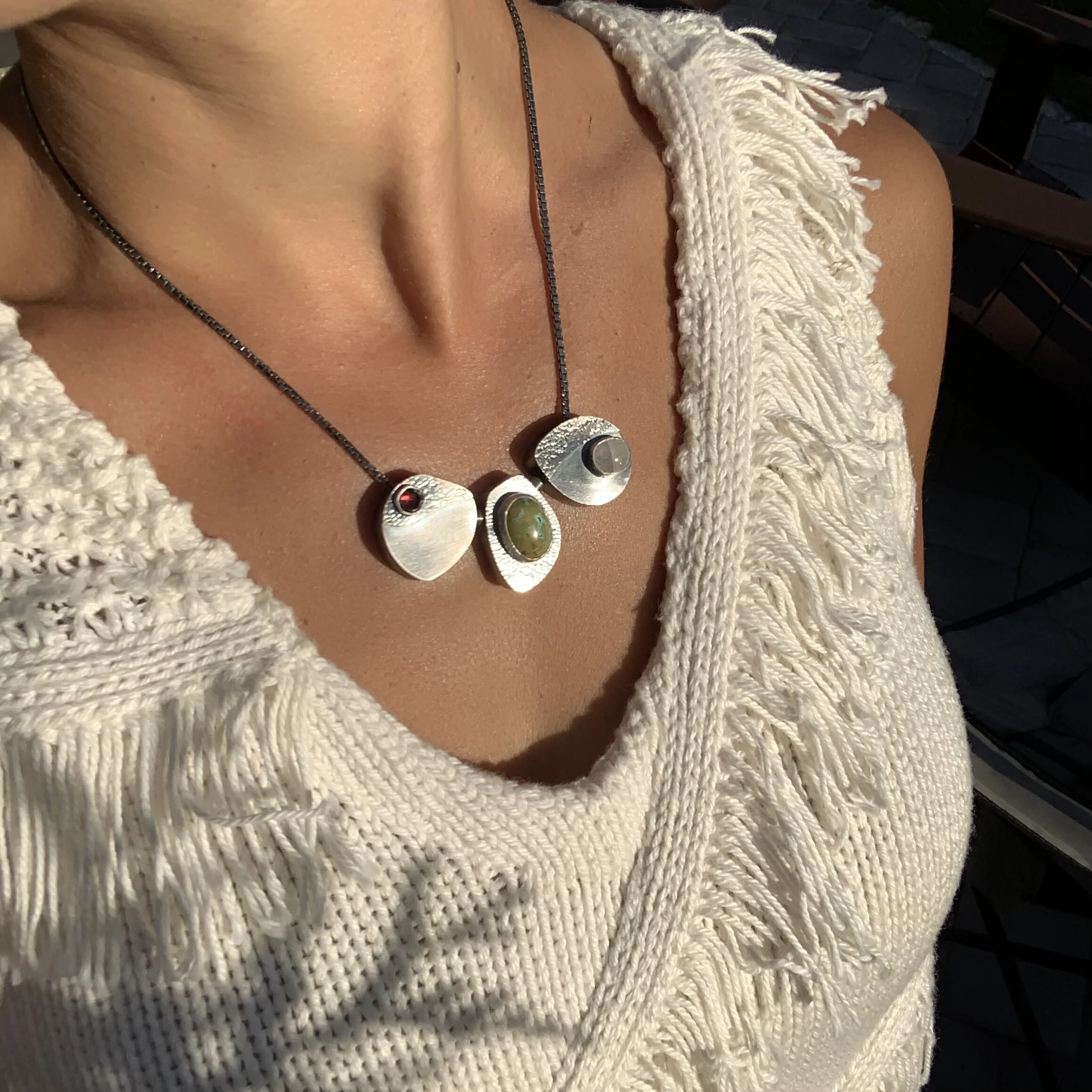 F6816735-C63E-49B3-AAA6-8B82D55EE049