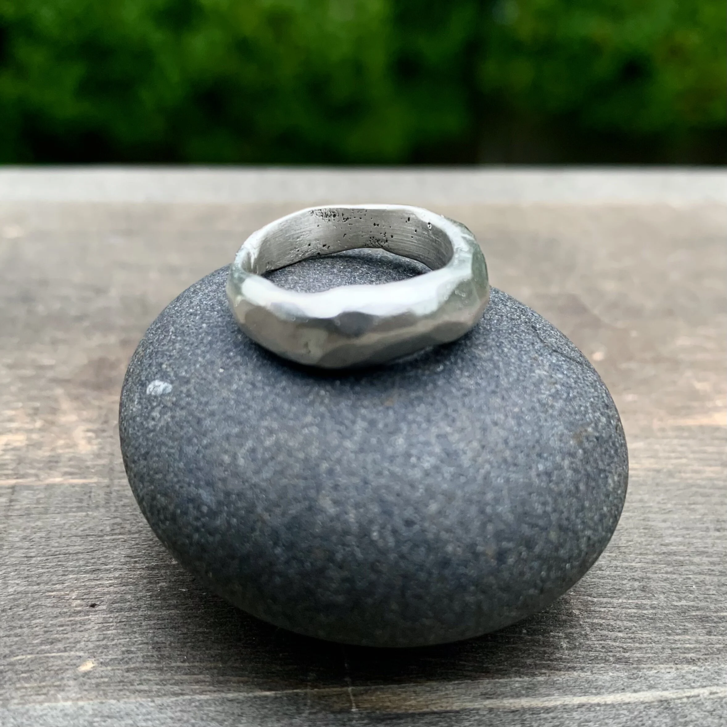 5A0639E6-5AF6-47E2-8471-E1072126AFCA