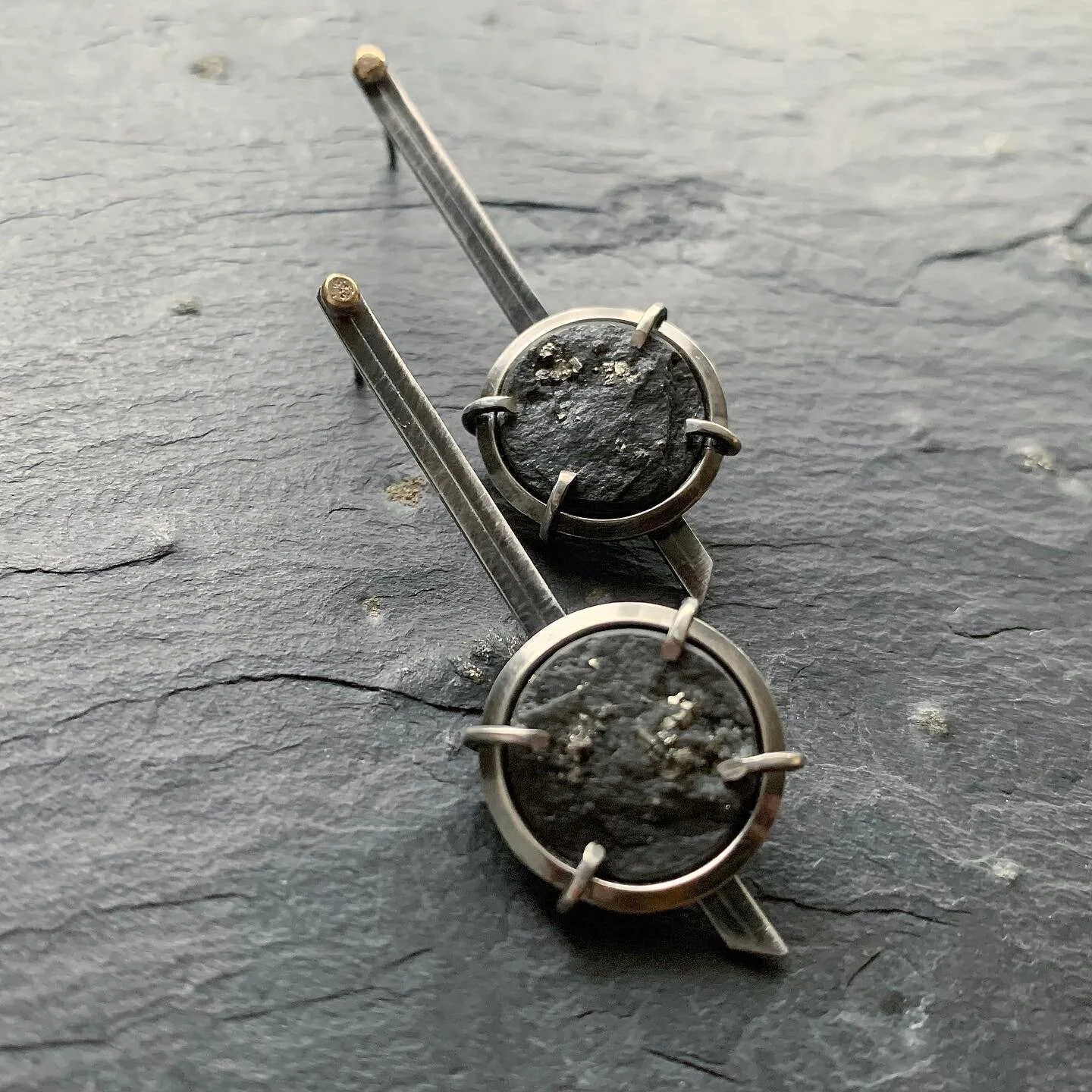 E6309D2C-25E2-40BF-8649-A28FD62AAE6E