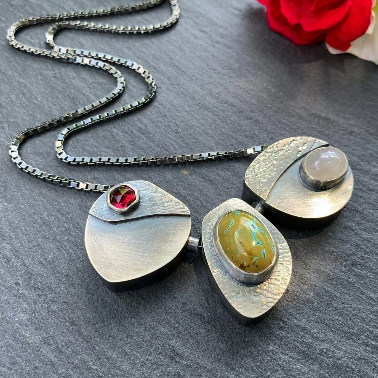 4D7292F6-1686-4026-BAC8-E4E7E070315B