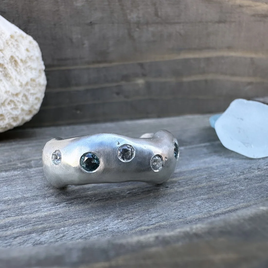 90D56690-37C8-4670-A199-F0A81670D8BF