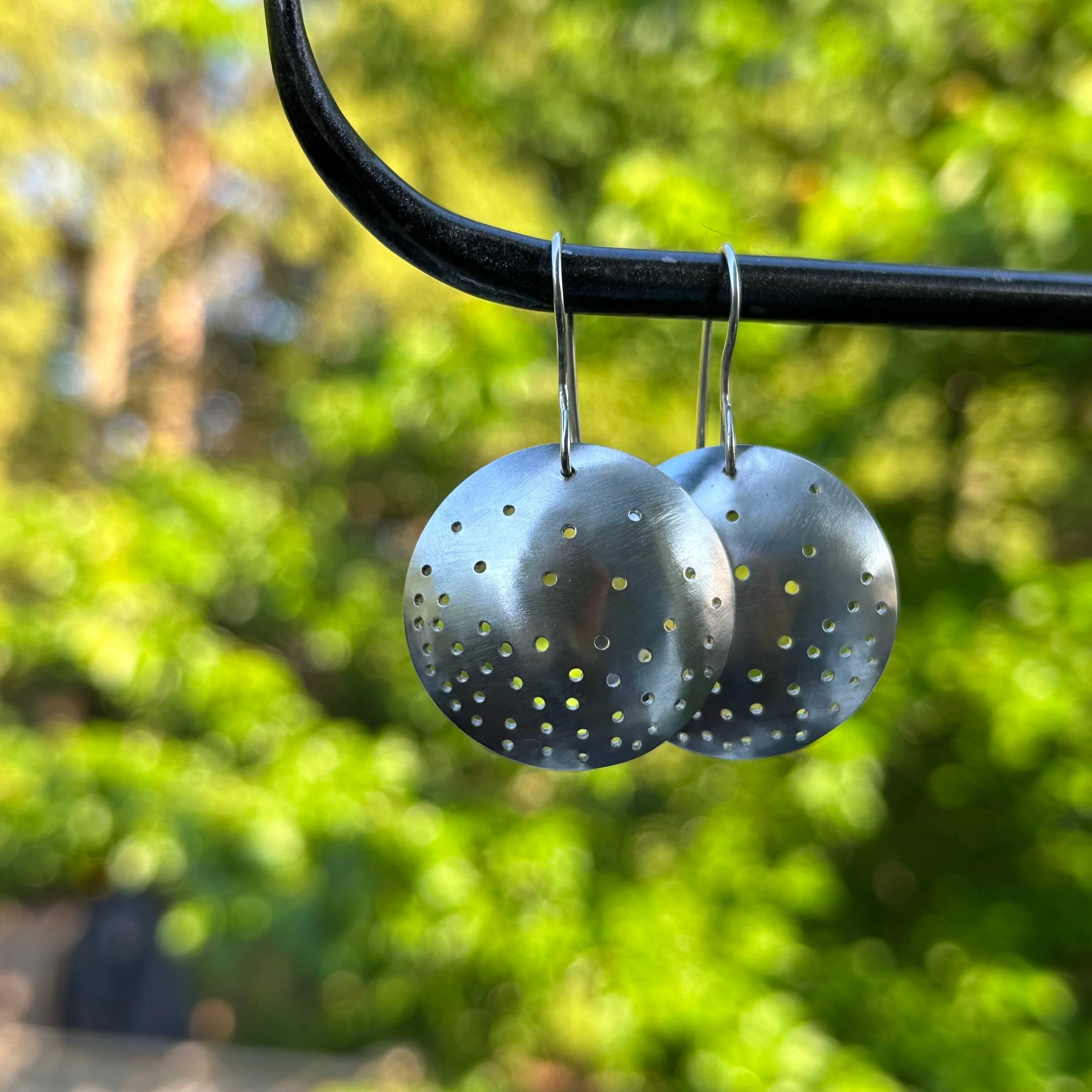 AA8158B7-66E0-4DDB-A019-B987E0FDC10F