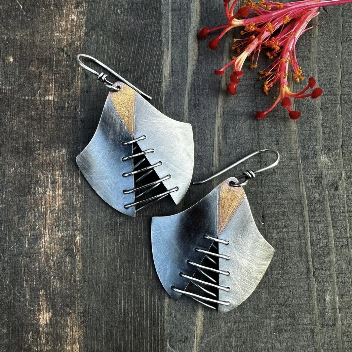 D40A9C9B-C3CE-4A30-990E-CA0CCB9F6F6F