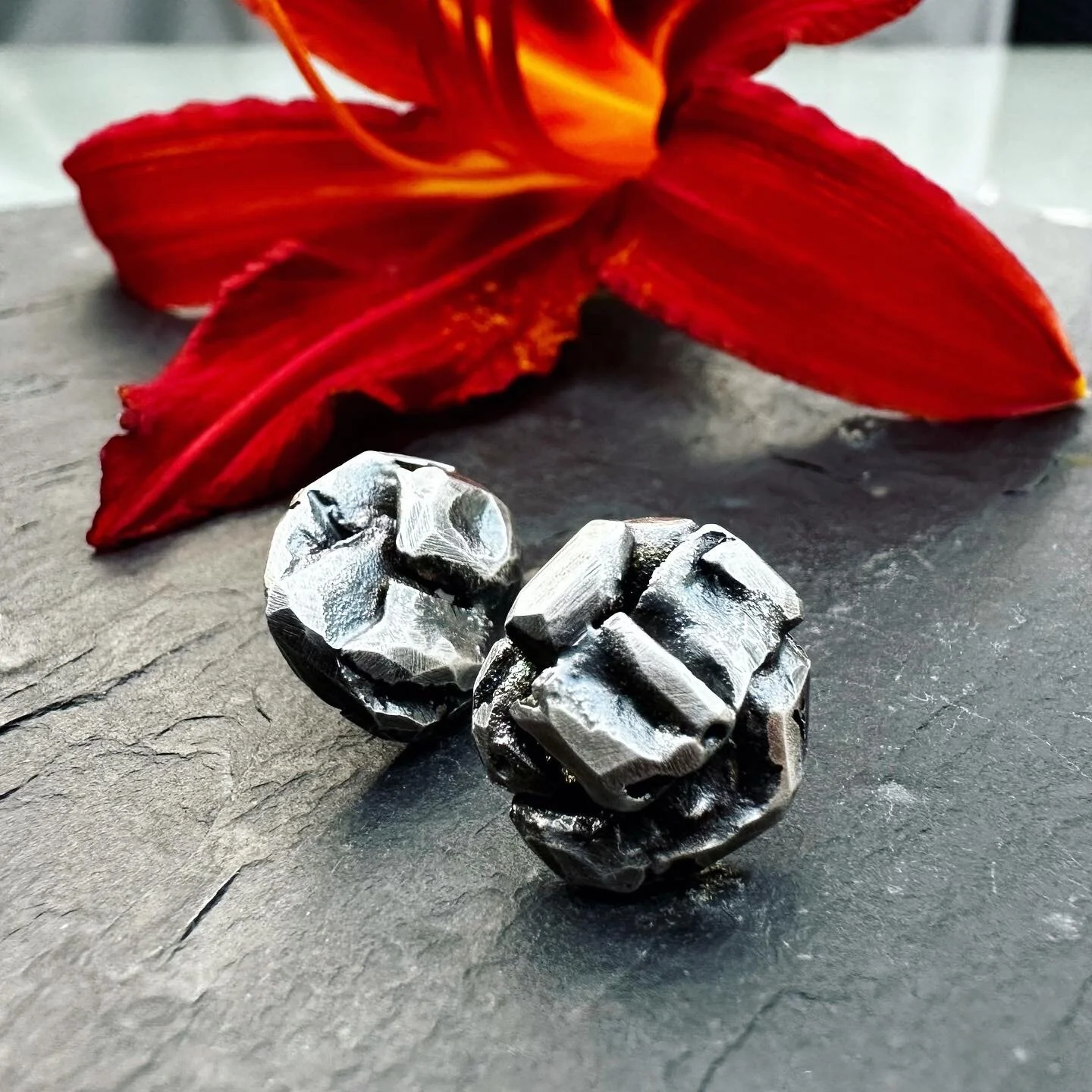 4D097B34-8786-4C4C-B564-3F5B3E9C61D4