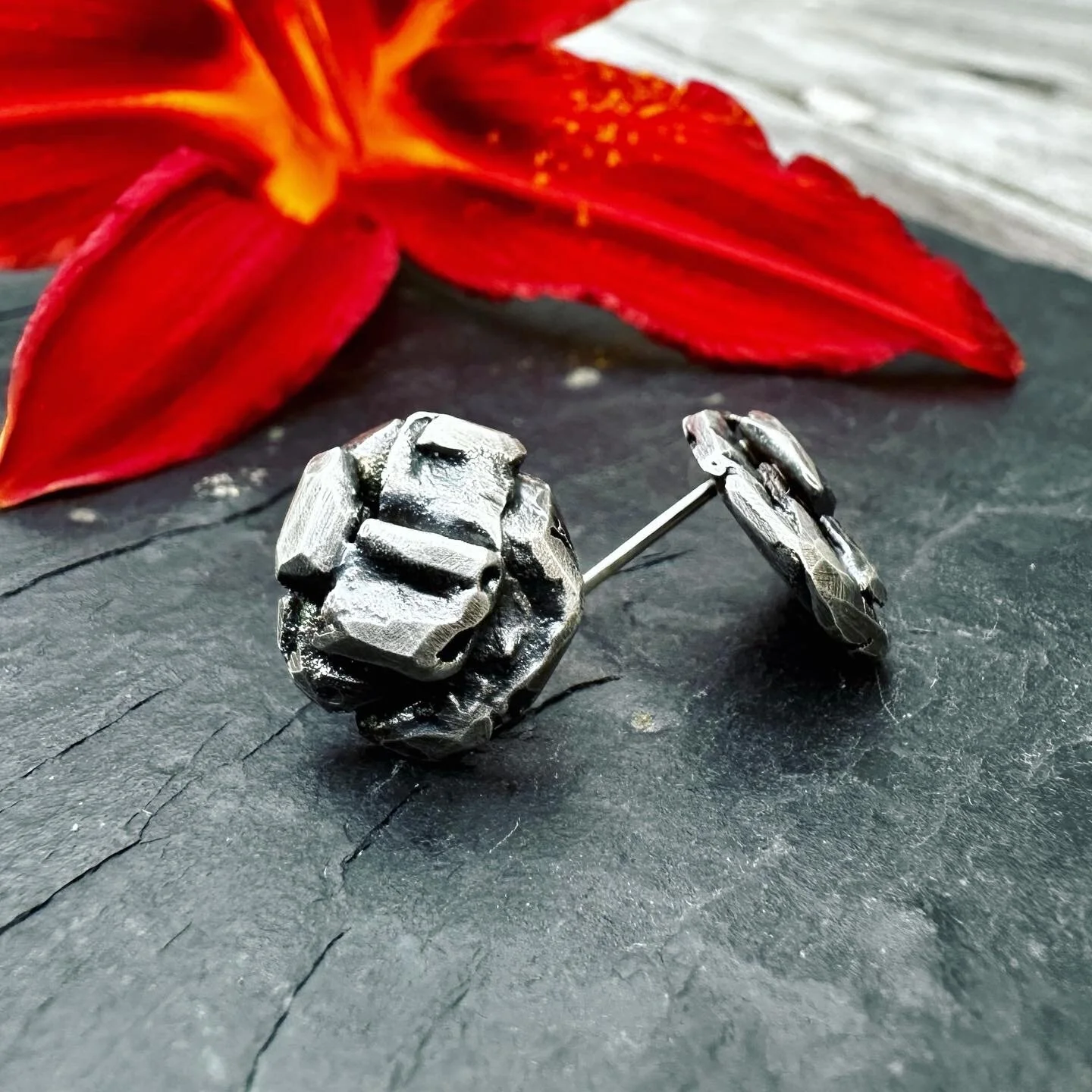 08F99DD0-4A9A-4502-81B4-12A82CA97460