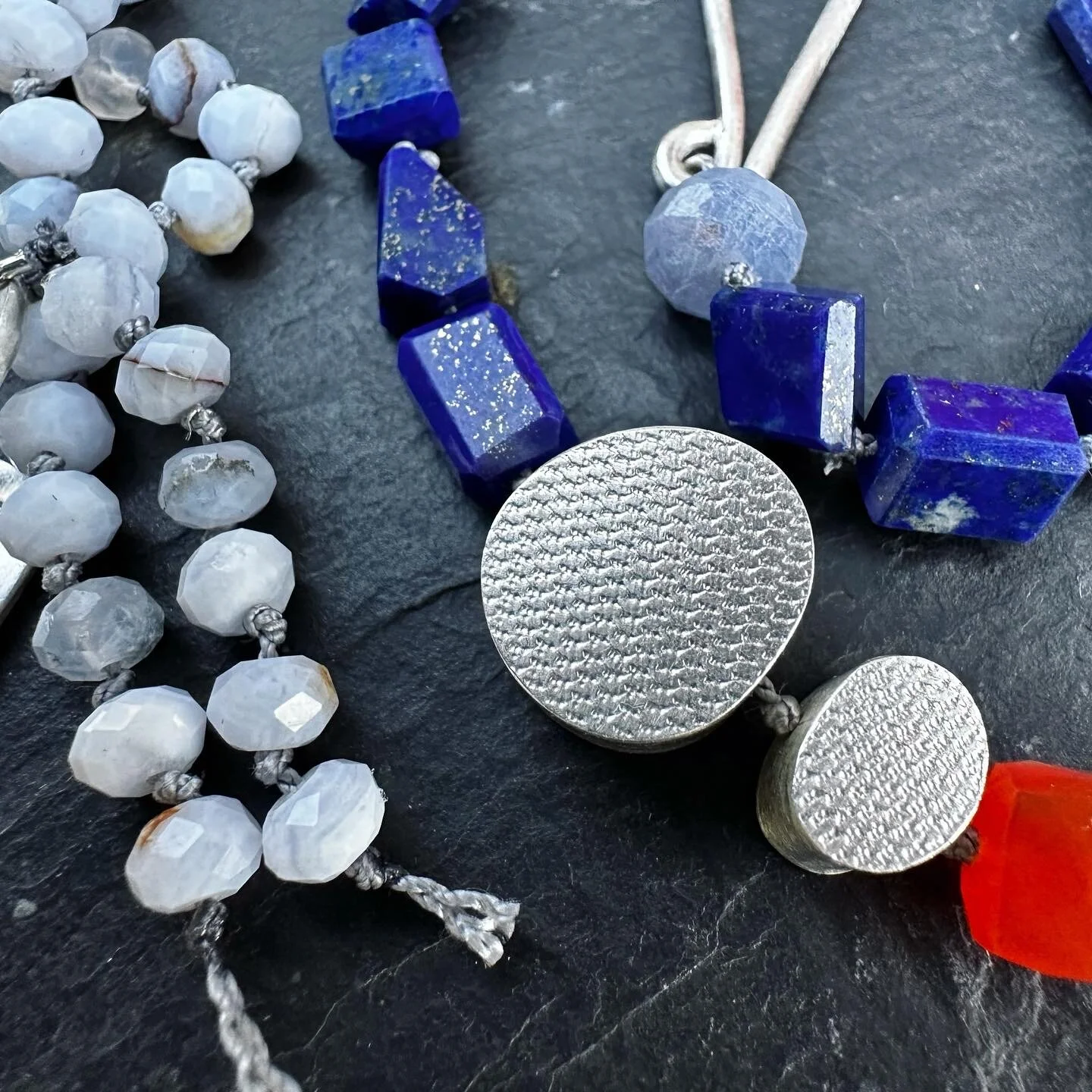 FB0A2C0E-2FA5-44AE-8087-8991D348B08F