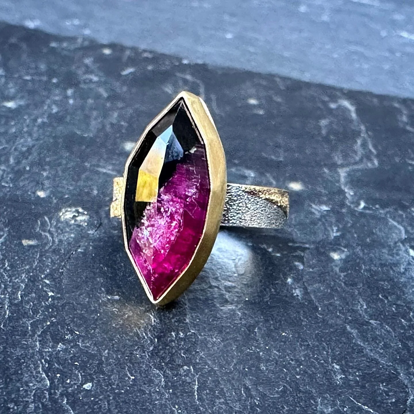 3100FF3D-A6E6-40EC-80EC-38B8F91F319C