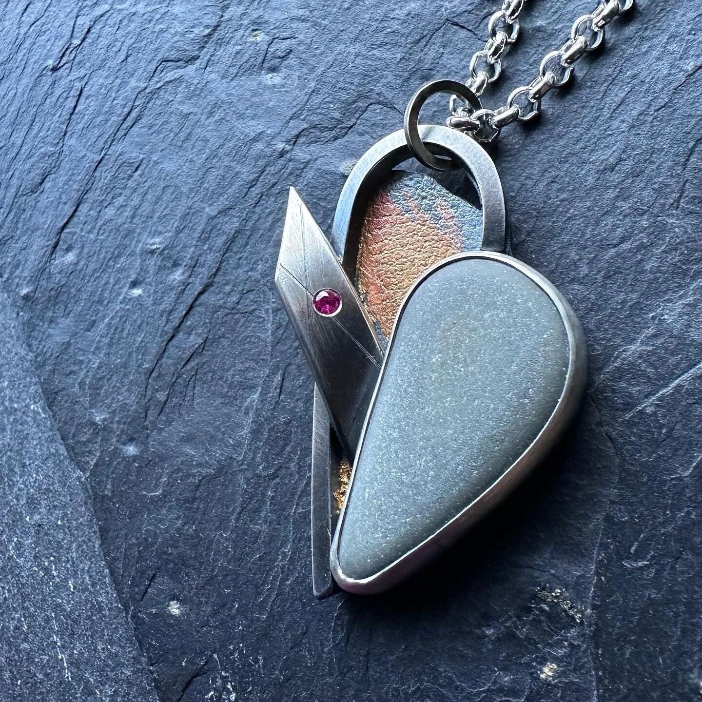 CAF86C48-3ECB-4B99-AD31-A0E60128C738