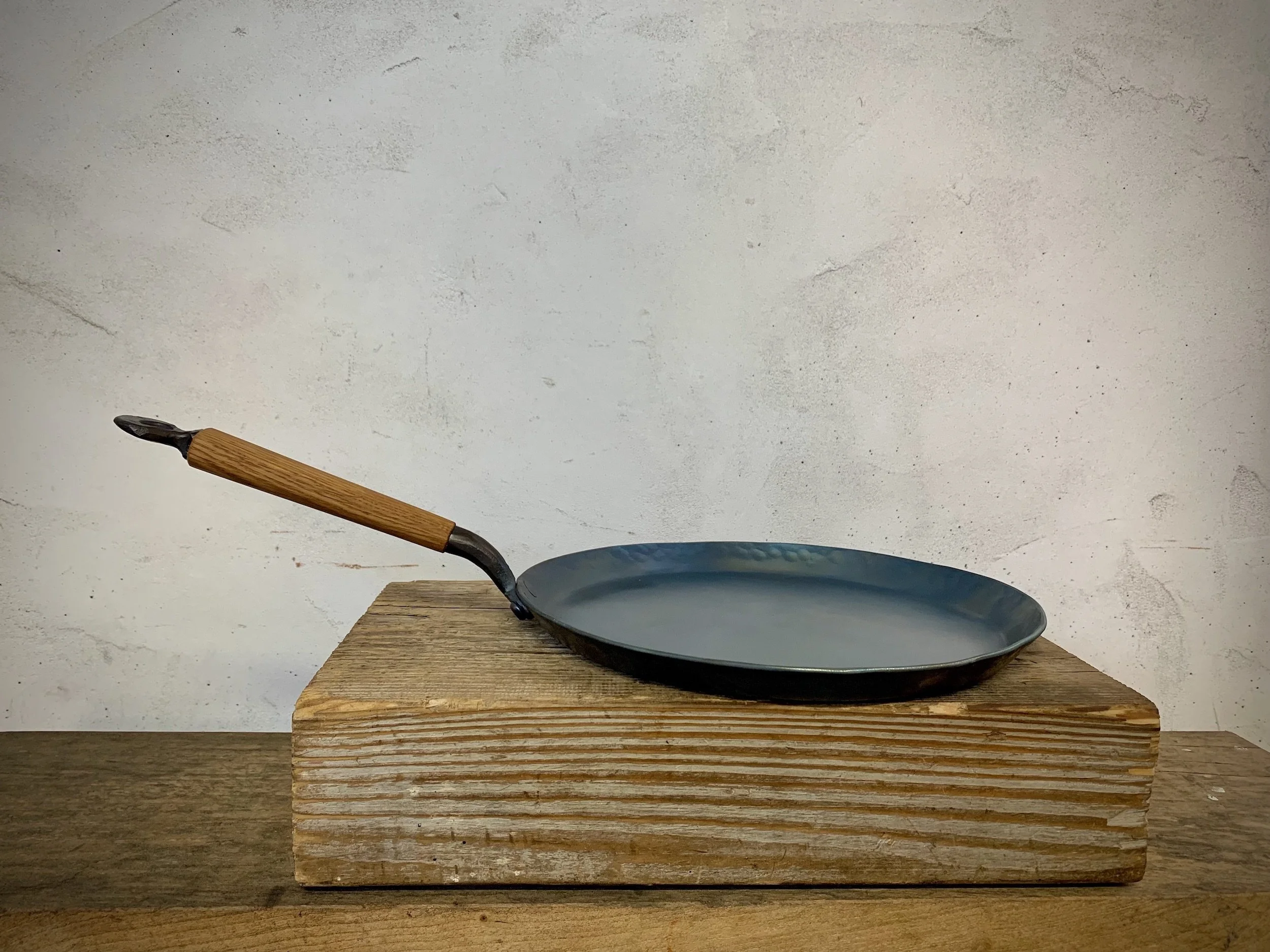 11" Crepe Pan Wood Handle