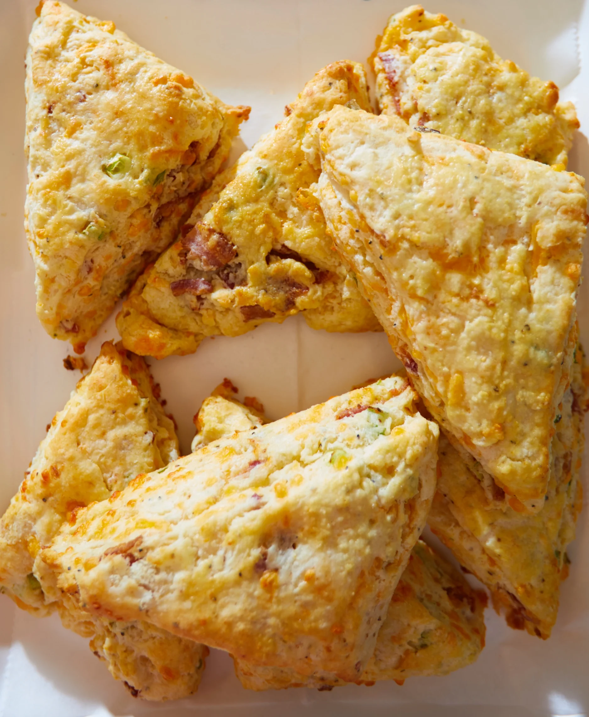 bacon cheddar scones