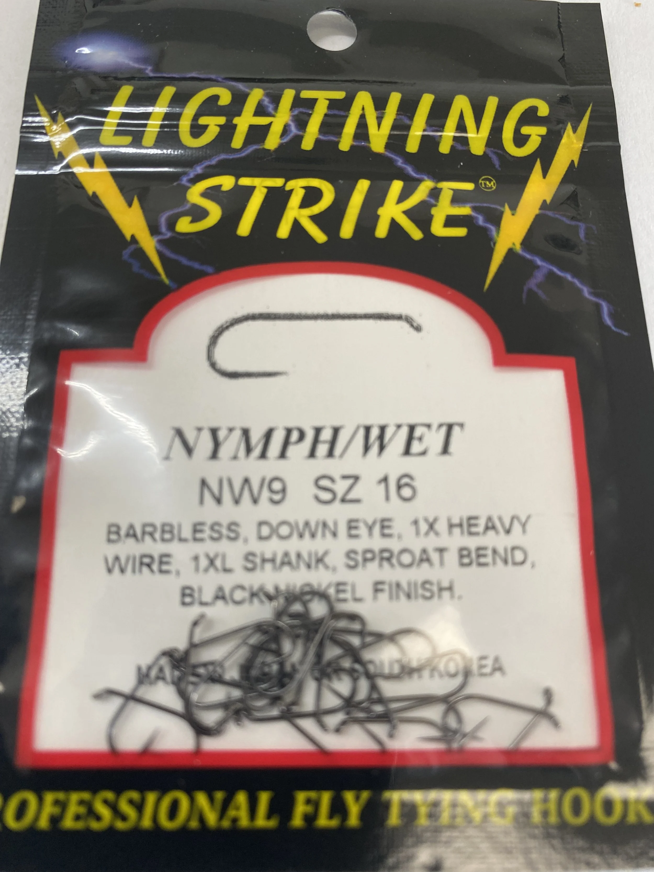 best fly tying hooks