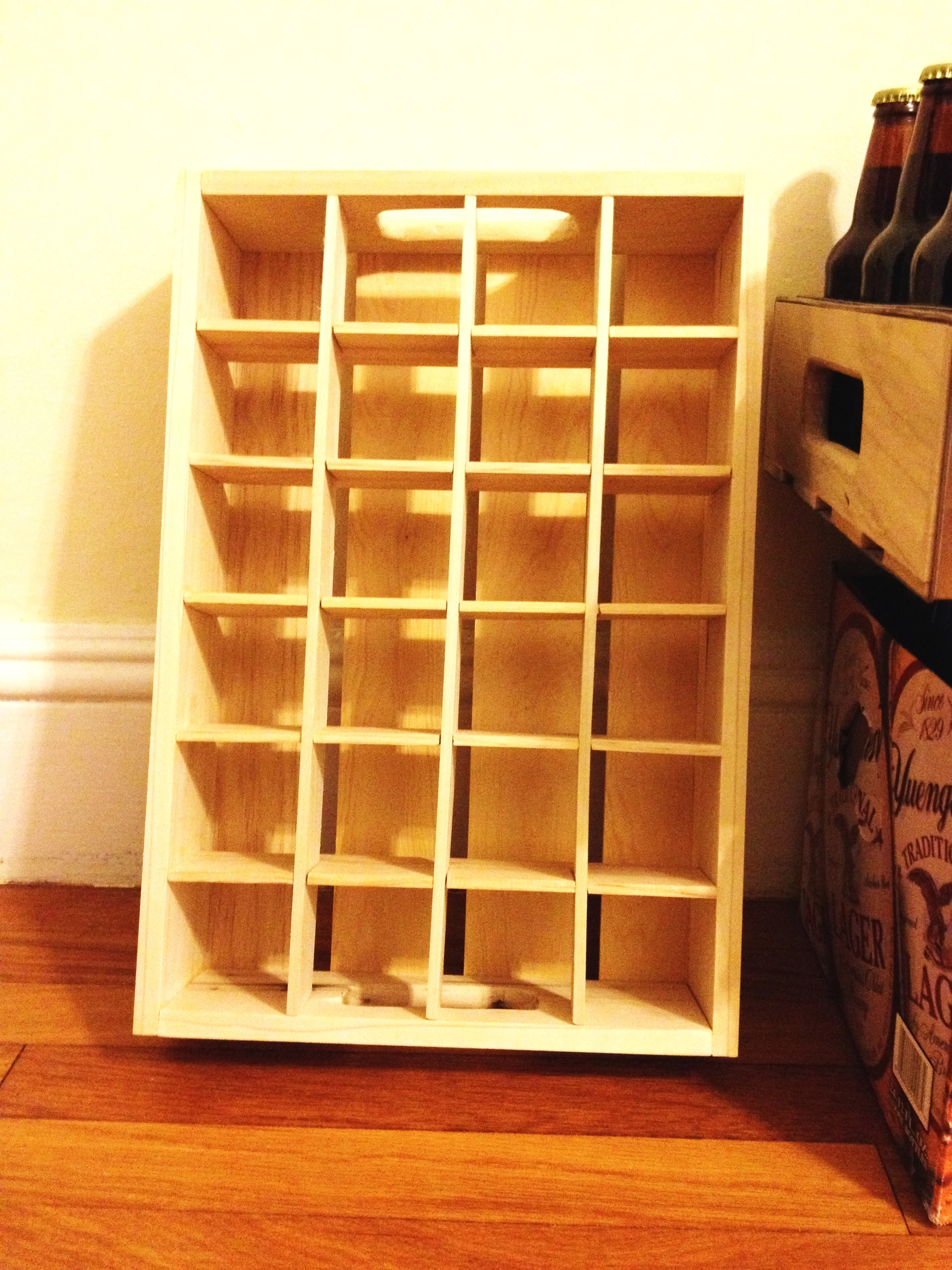 SMALLS - Beer Case