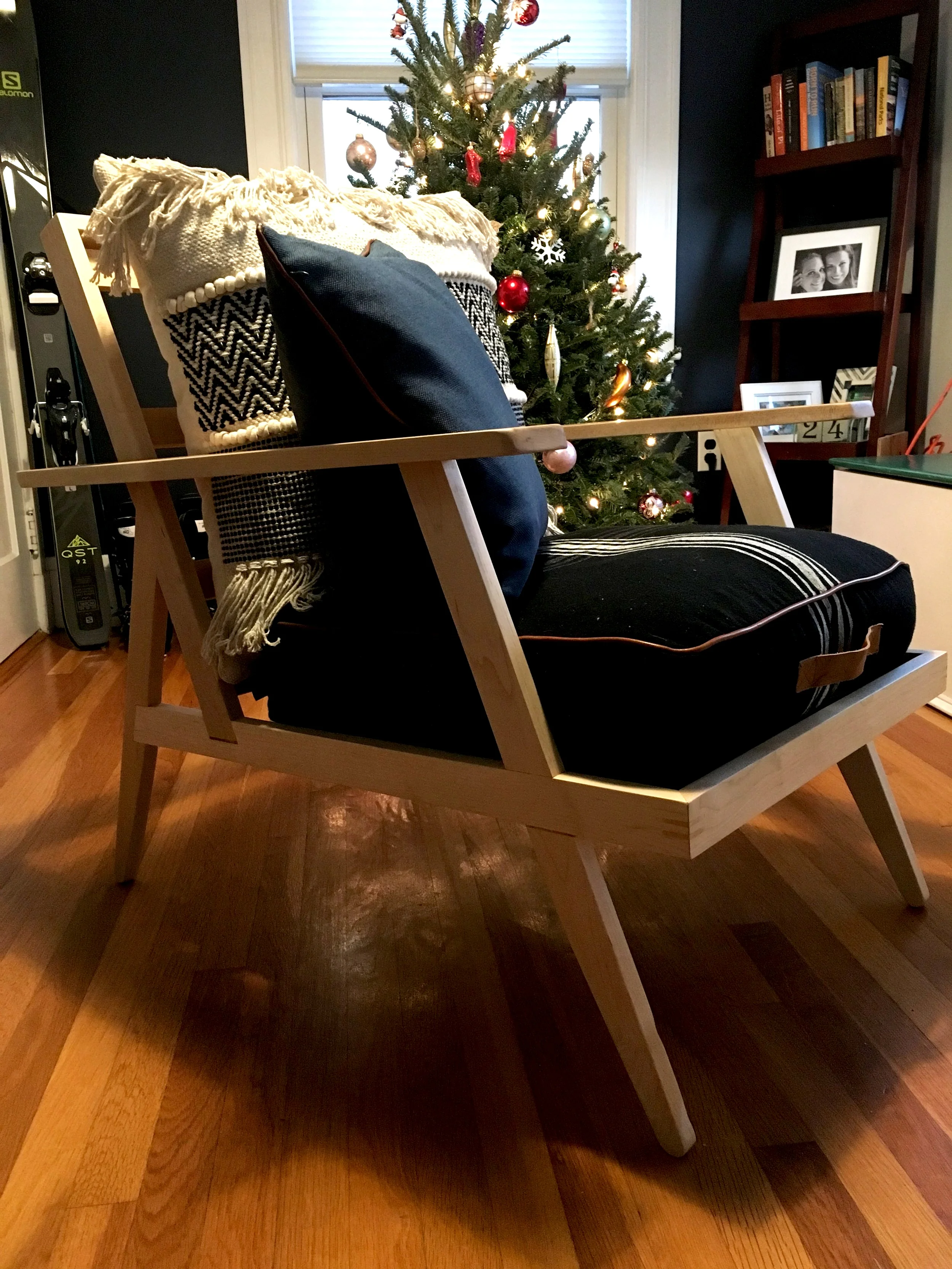 Reading Chair - Maple, Hard Wax