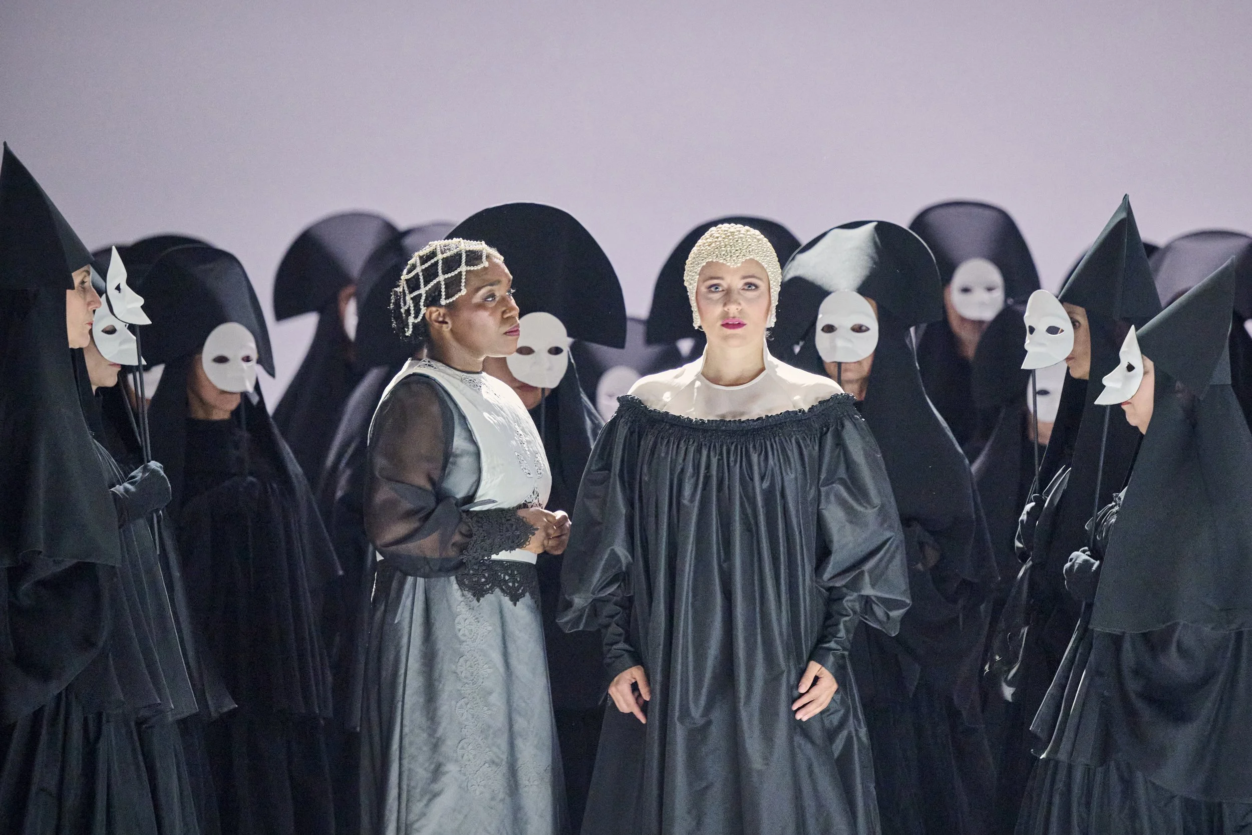 Staatsoper Stuttgart | Emilia in Verdi's Otello | Photo Credit: Martin Sigmund