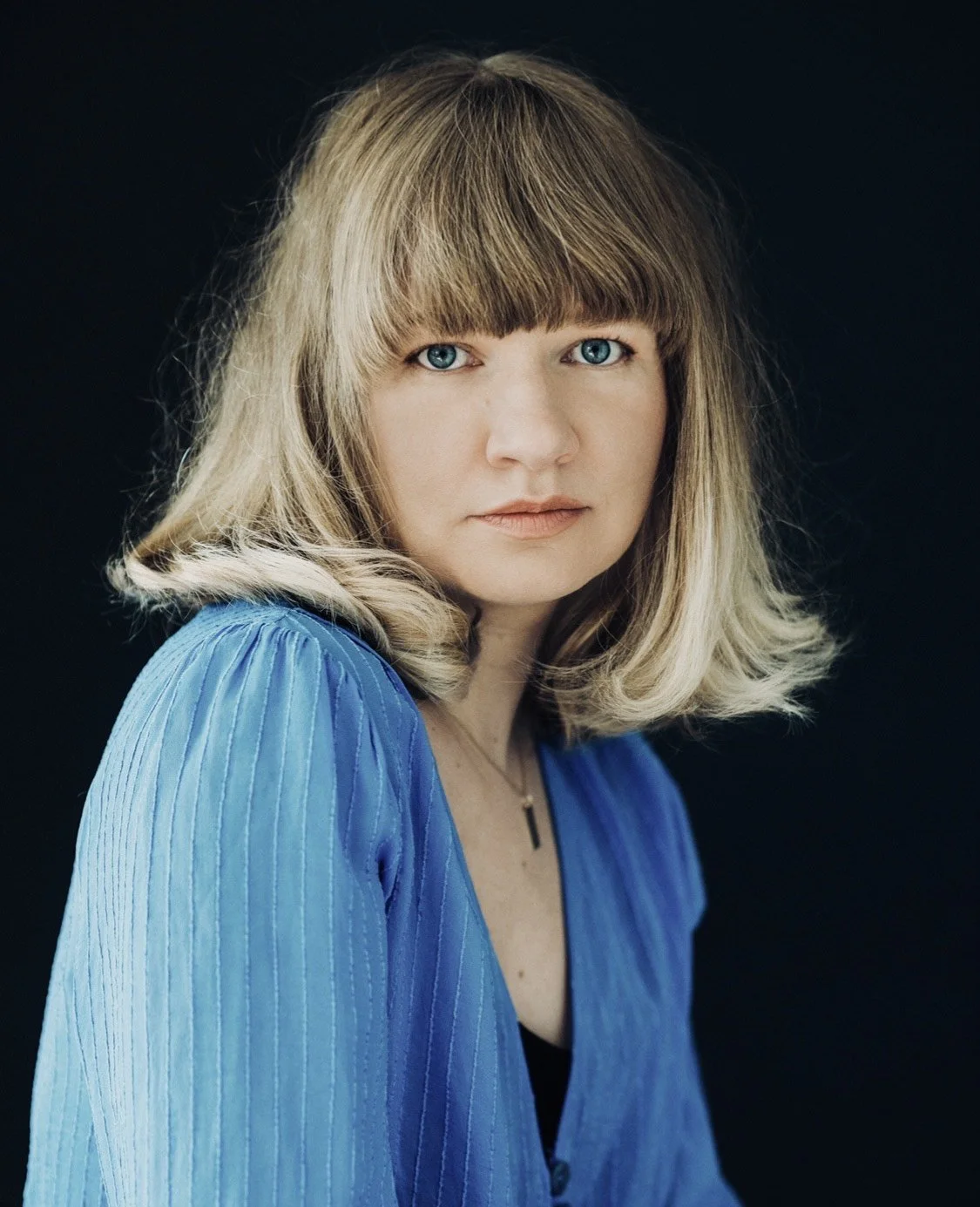 Ignė Barkauskaitė – apie sugrįžimą į Lietuvos teatro sceną ir gyvenimo trapumą premjeroje „Still Life“