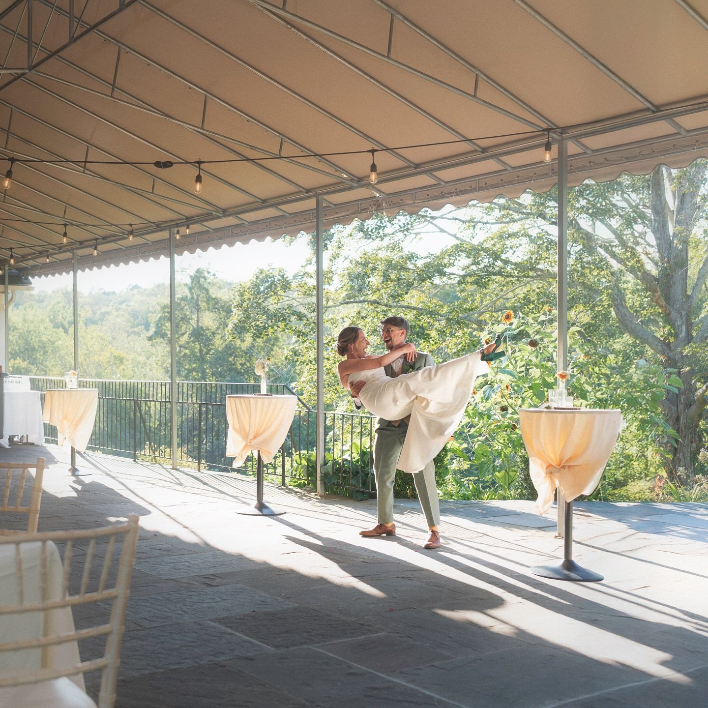 A picture perfect August day at The Spinning Wheel with wildflowers in every corner and love in the air!! 💌✨

#ctwedding #summerwedding #thespinningwheel #ctweddingvenue #gardenwedding #connecticut #2025wedding