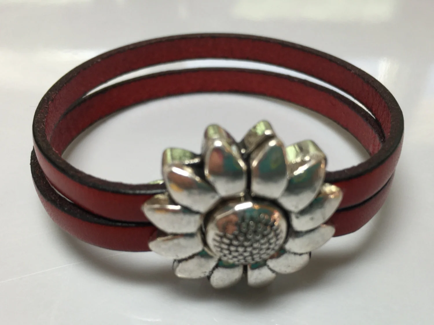 dbl sunfl clasp thin red (2).jpg