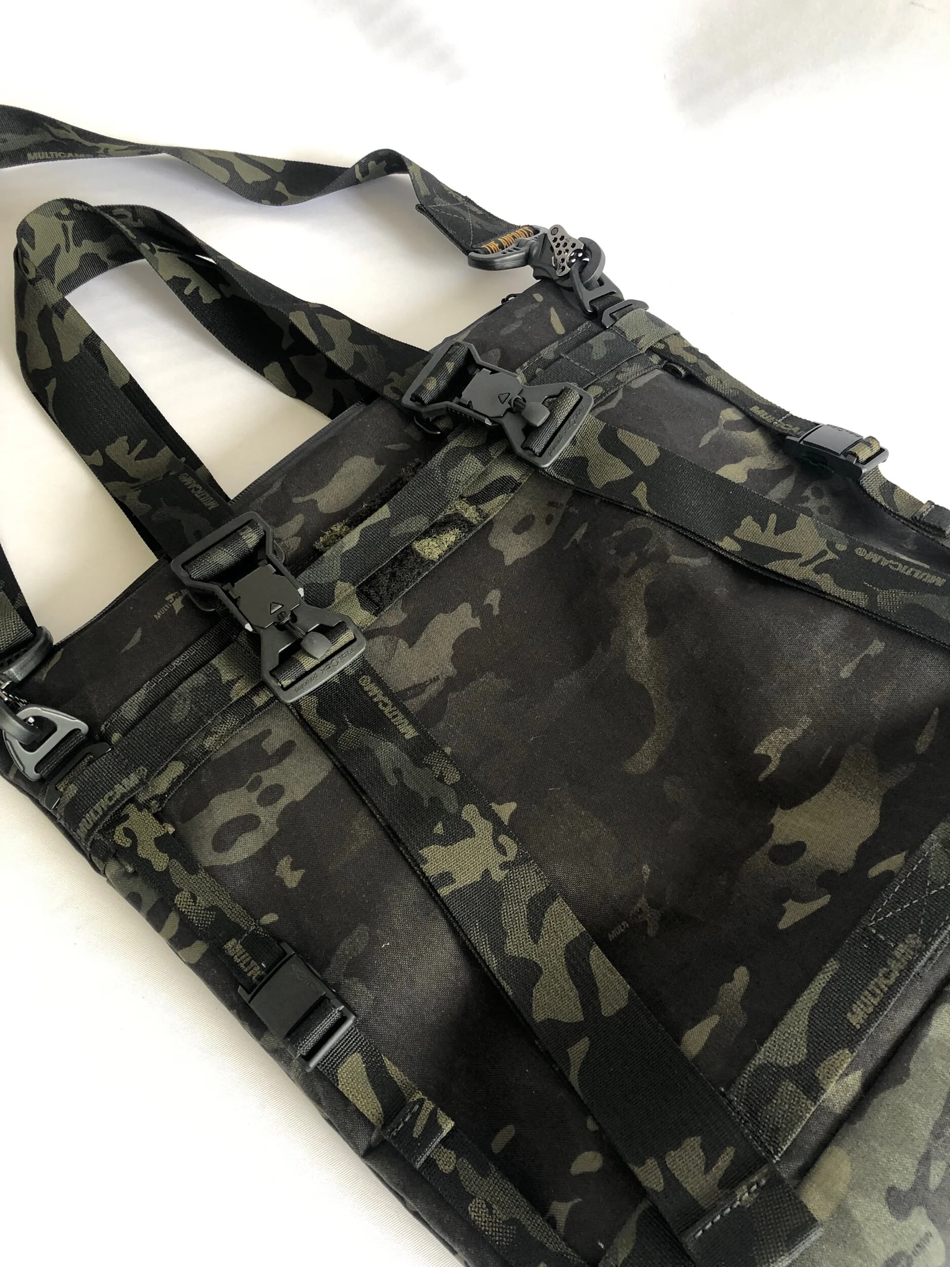 AB9DCEAA-E223-406D-8E8F-63767A67CD27