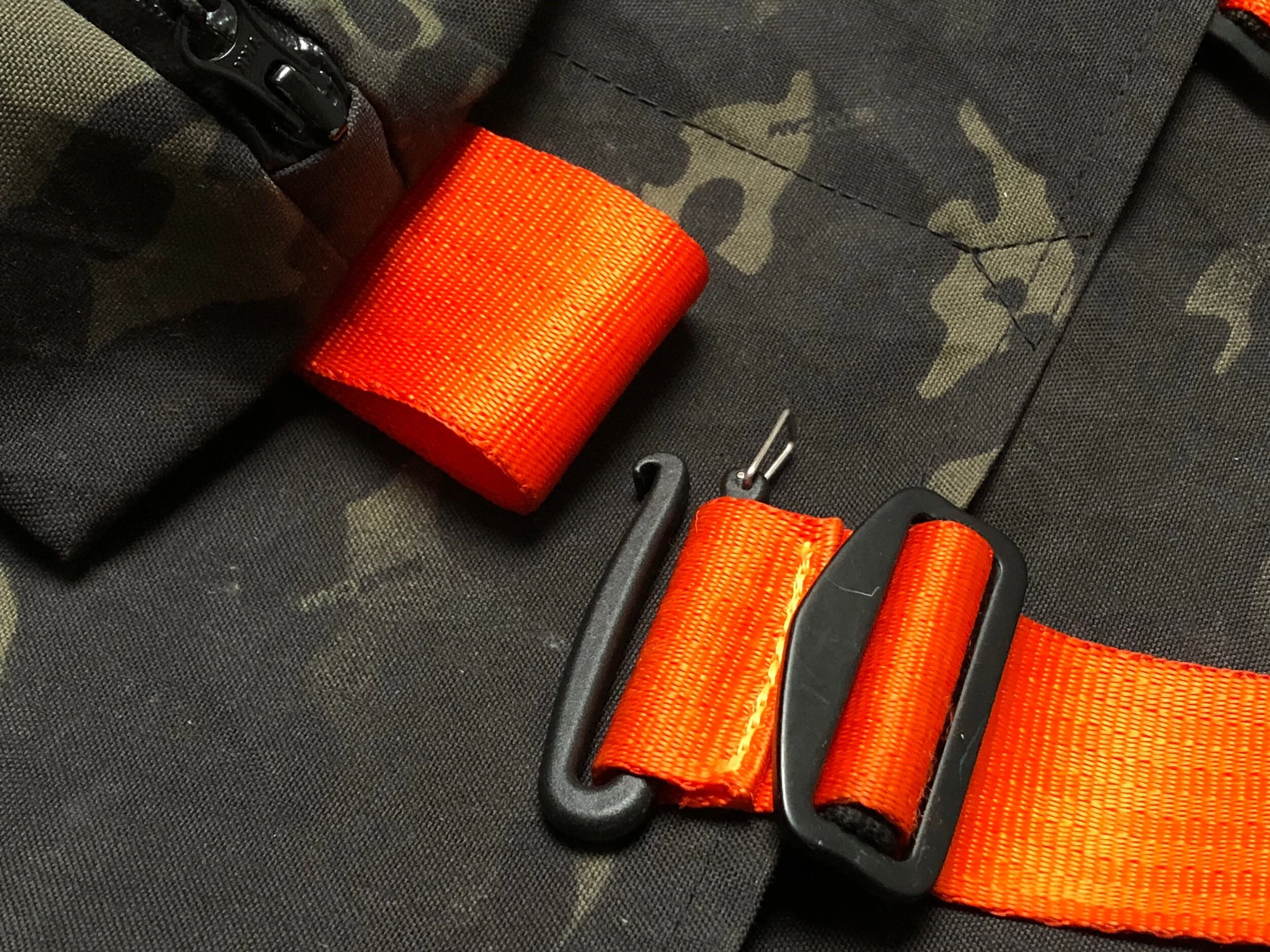 8CE8A74A-282E-4D86-9BBF-94FFC7FBFBA8