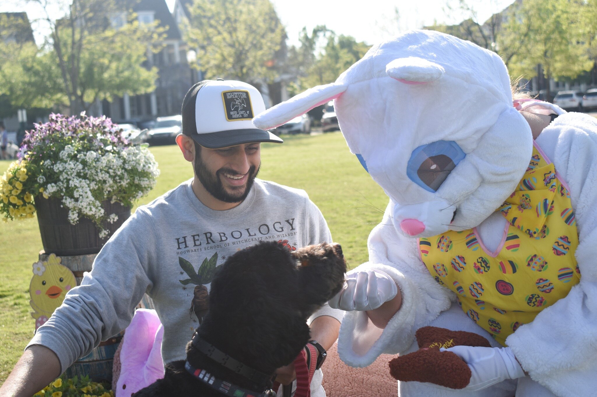 Coppell Humane Society wishes you a joyful Easter! 🐰 Last weekend, our Easter bunny photo fundraiser at Coppell Farmers Market had a fantastic turn-out, with great community involvement, many positive comments, and so much fun! Lots of kiddos, lots 