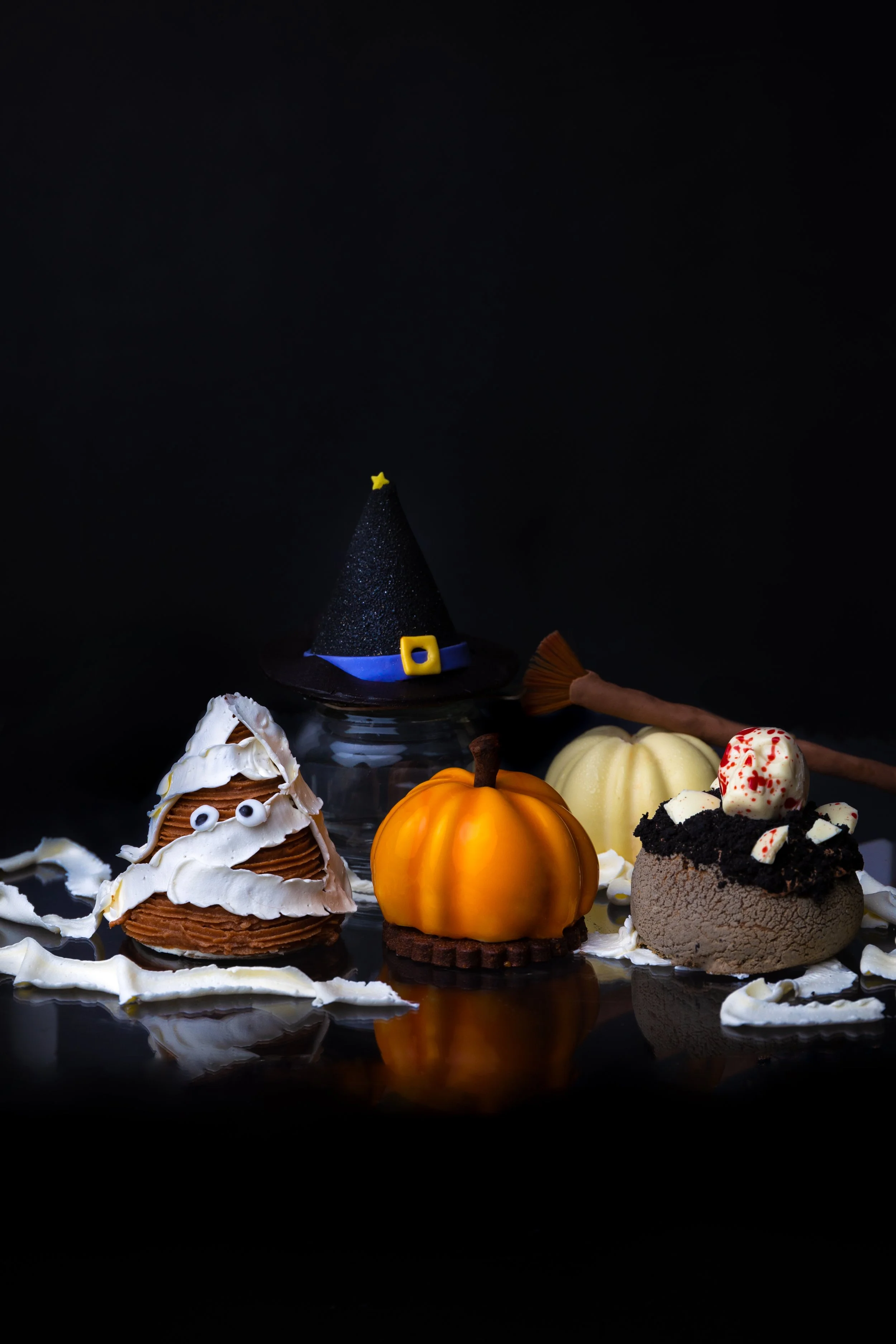  Explore the Darkness of Humanity With a Touch of Sugar at Buttermere Patisserie 