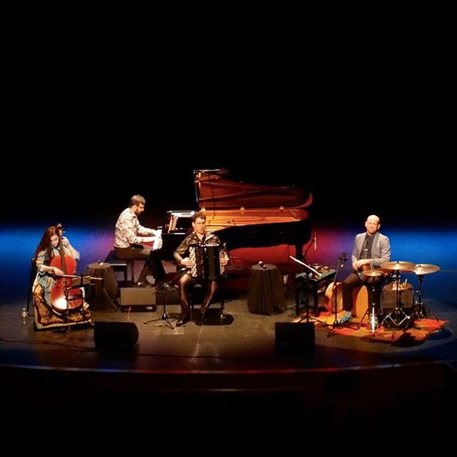 It wasn&rsquo;t a good time to see whales in Gasp&eacute;, but it was a good time to see us :) 🐳  #whalewatching @jm.canada #cello #piano #accordion #percussion #darbouka