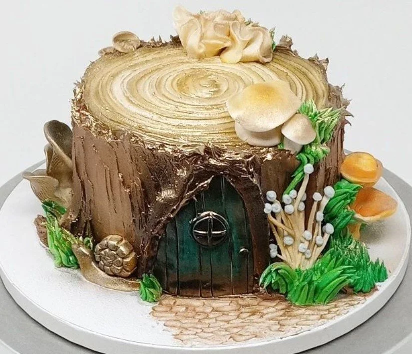 CustomCakes 2022-09-17 193113.jpg
