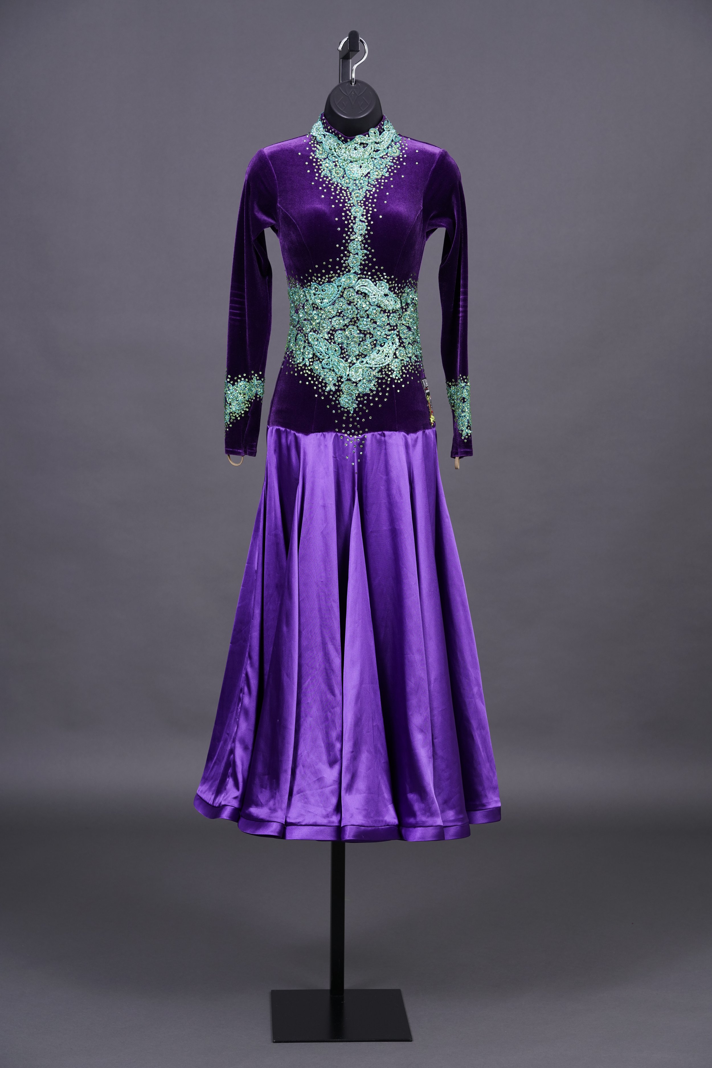 Purple and Mint Velvet Jordy Smooth