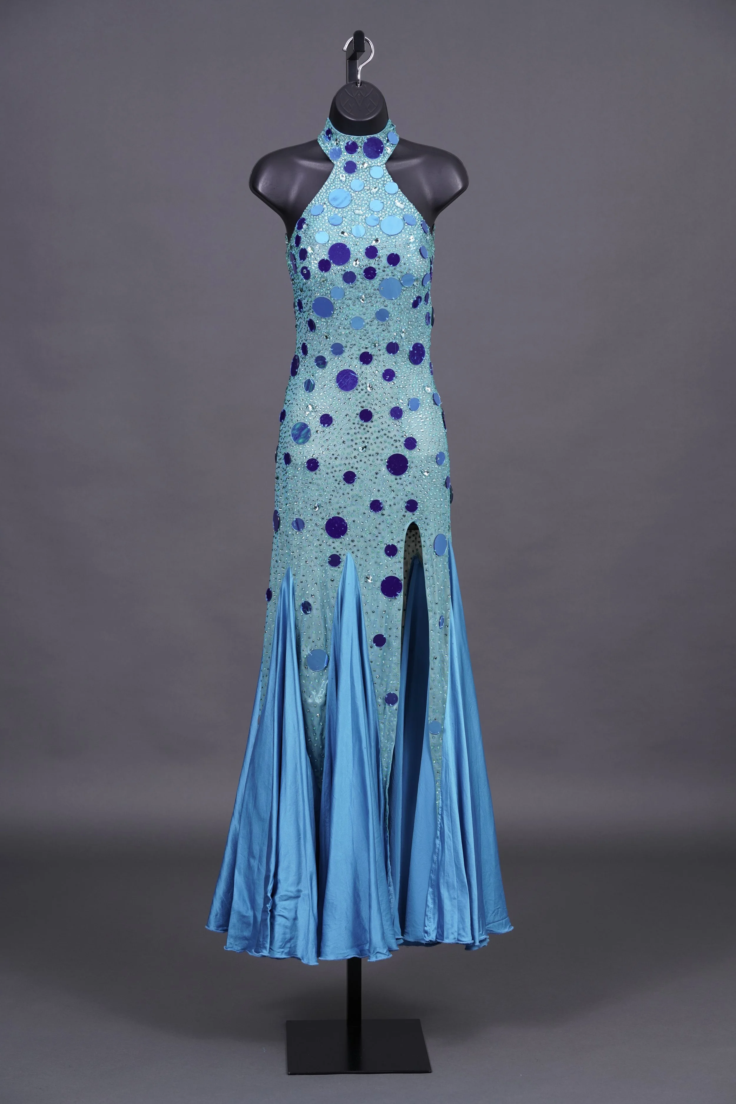 Aqua Halter Smooth with Round Mirrors