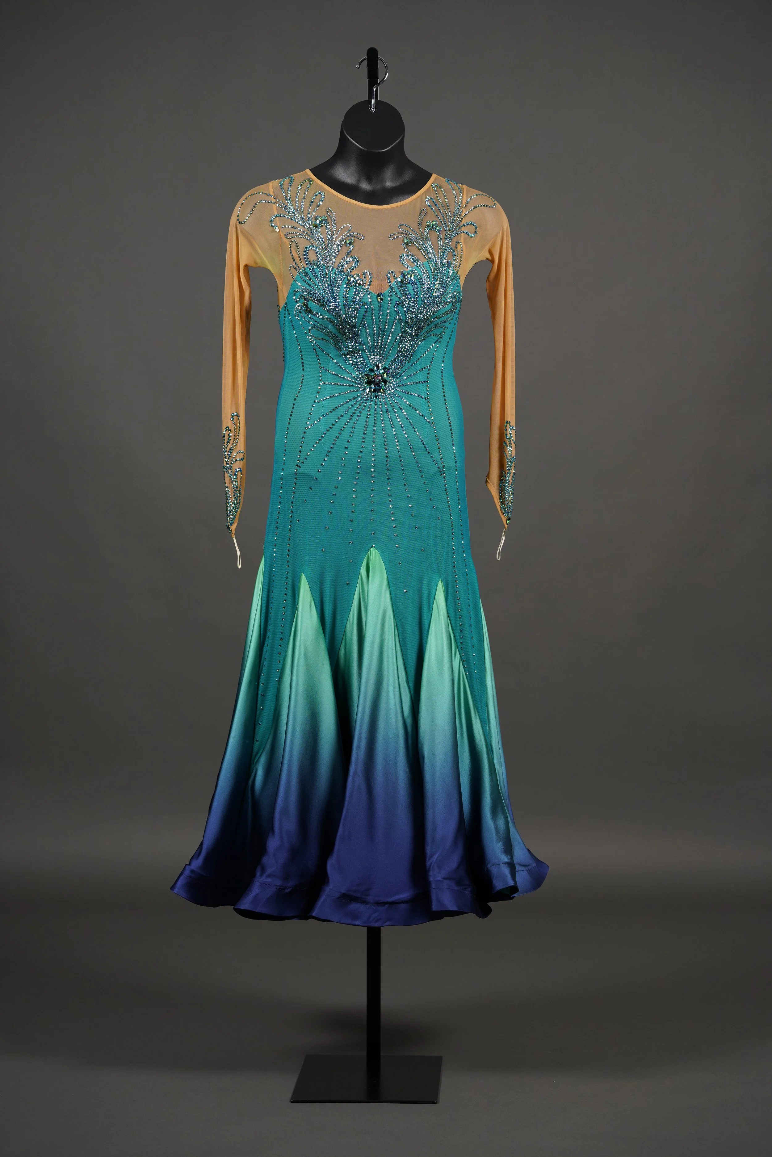 Jade Smooth with Ombré Godets