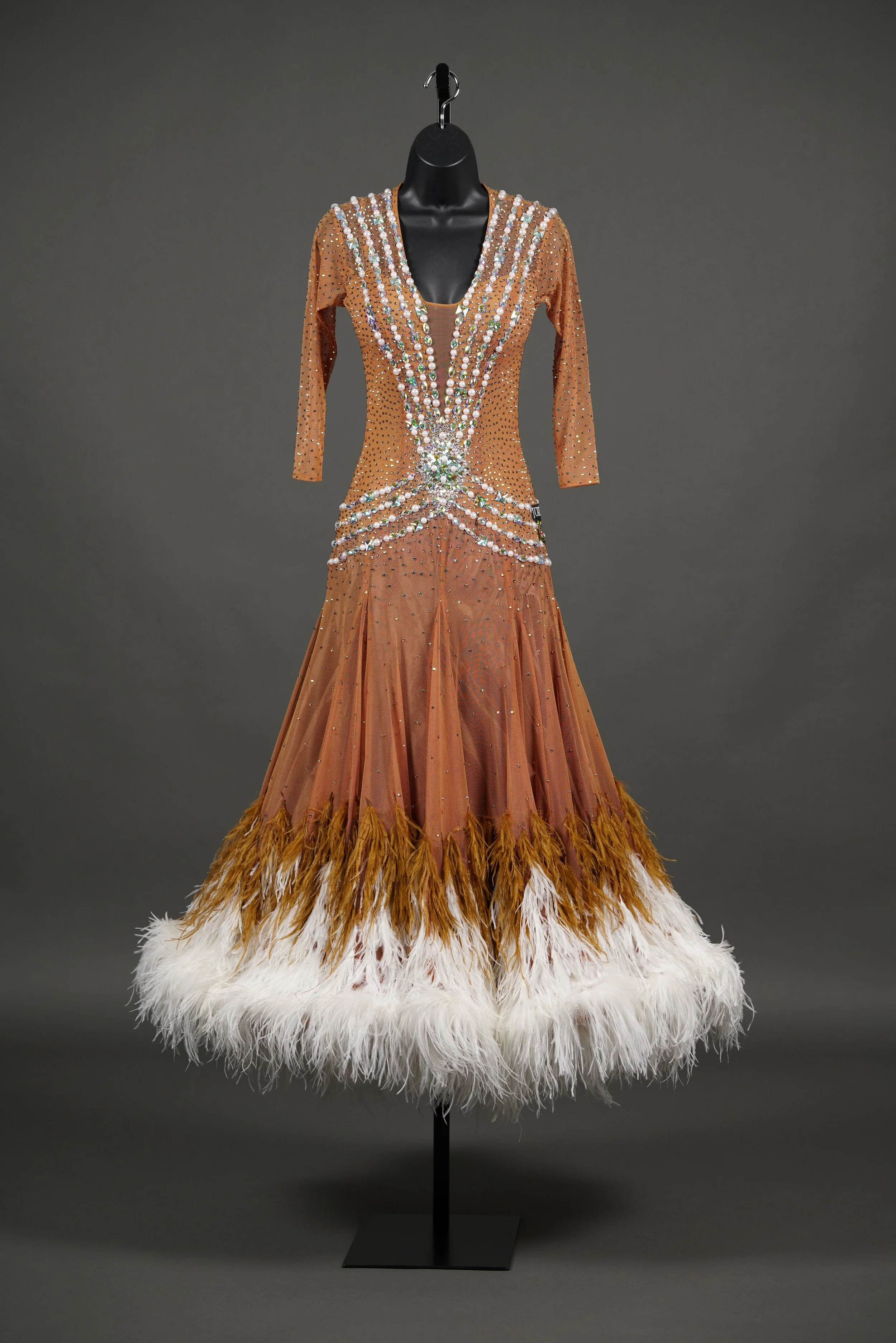 Nude and Pearly Jordy Standard