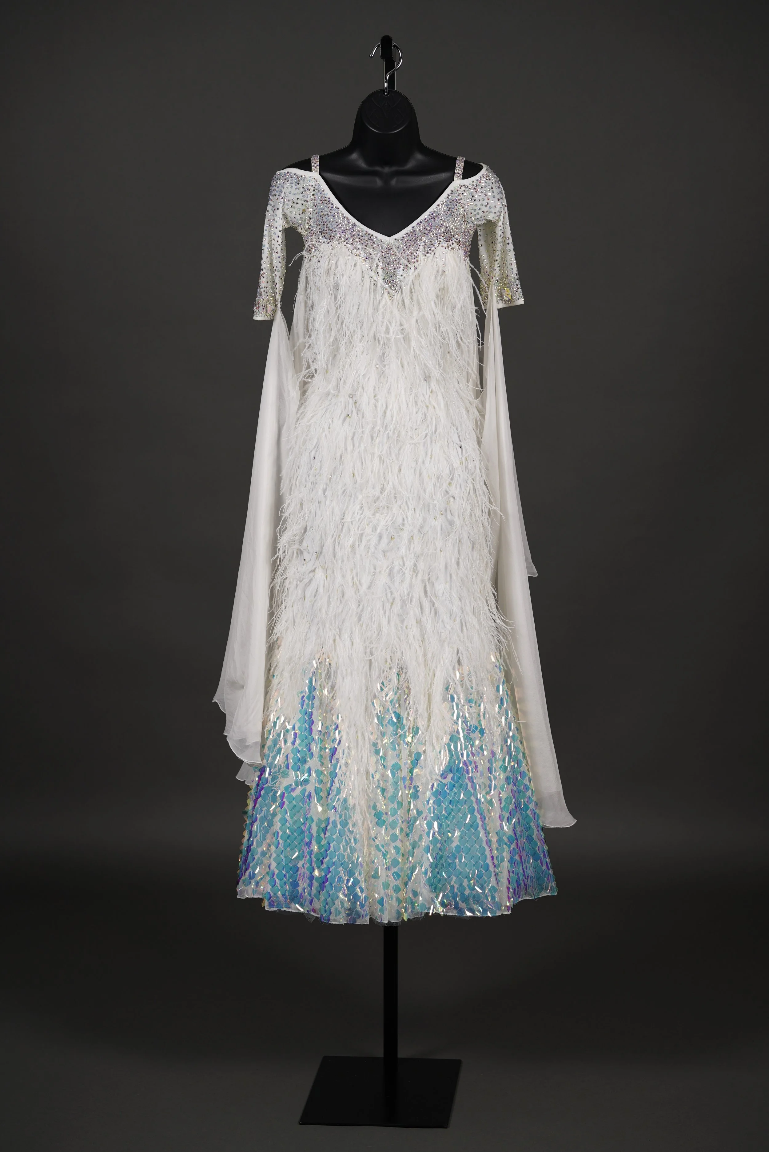 White Feathered Standard